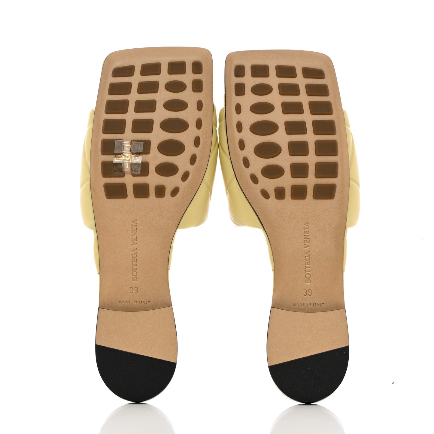 Nappa Quilted Rubber Lido Flat Sandals 39 Moon Beam