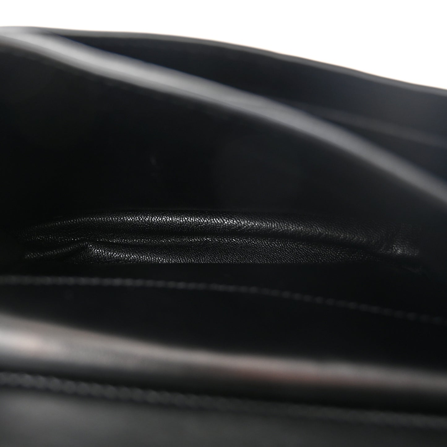 City Calf Saffiano Cahier Bag Black