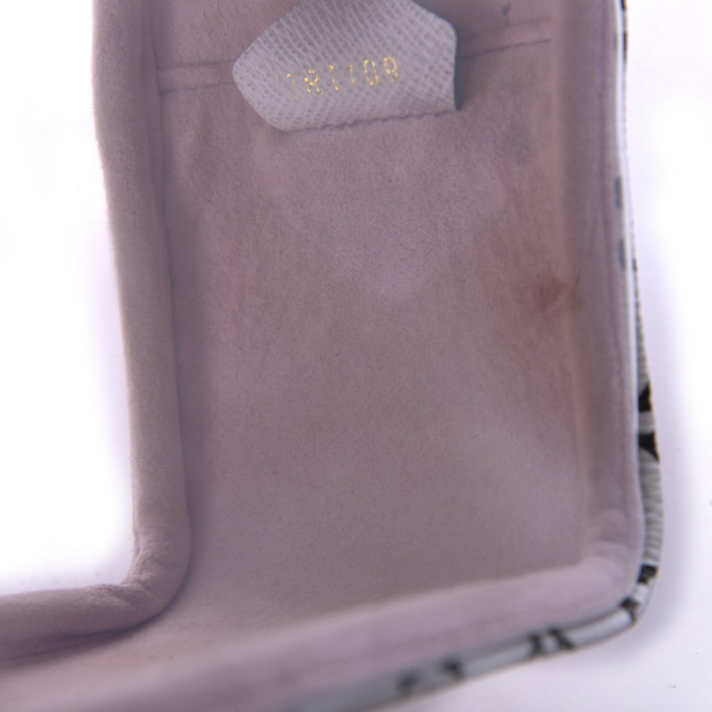 Monogram Giant Beach Pouch Rouge