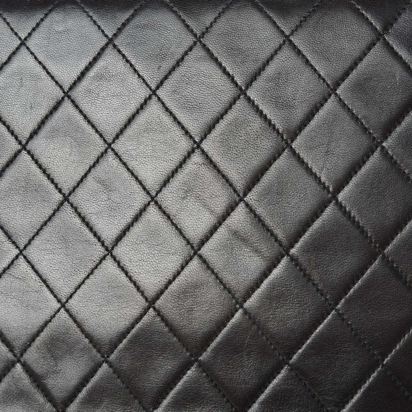Lambskin Quilted Medium Single Flap Black