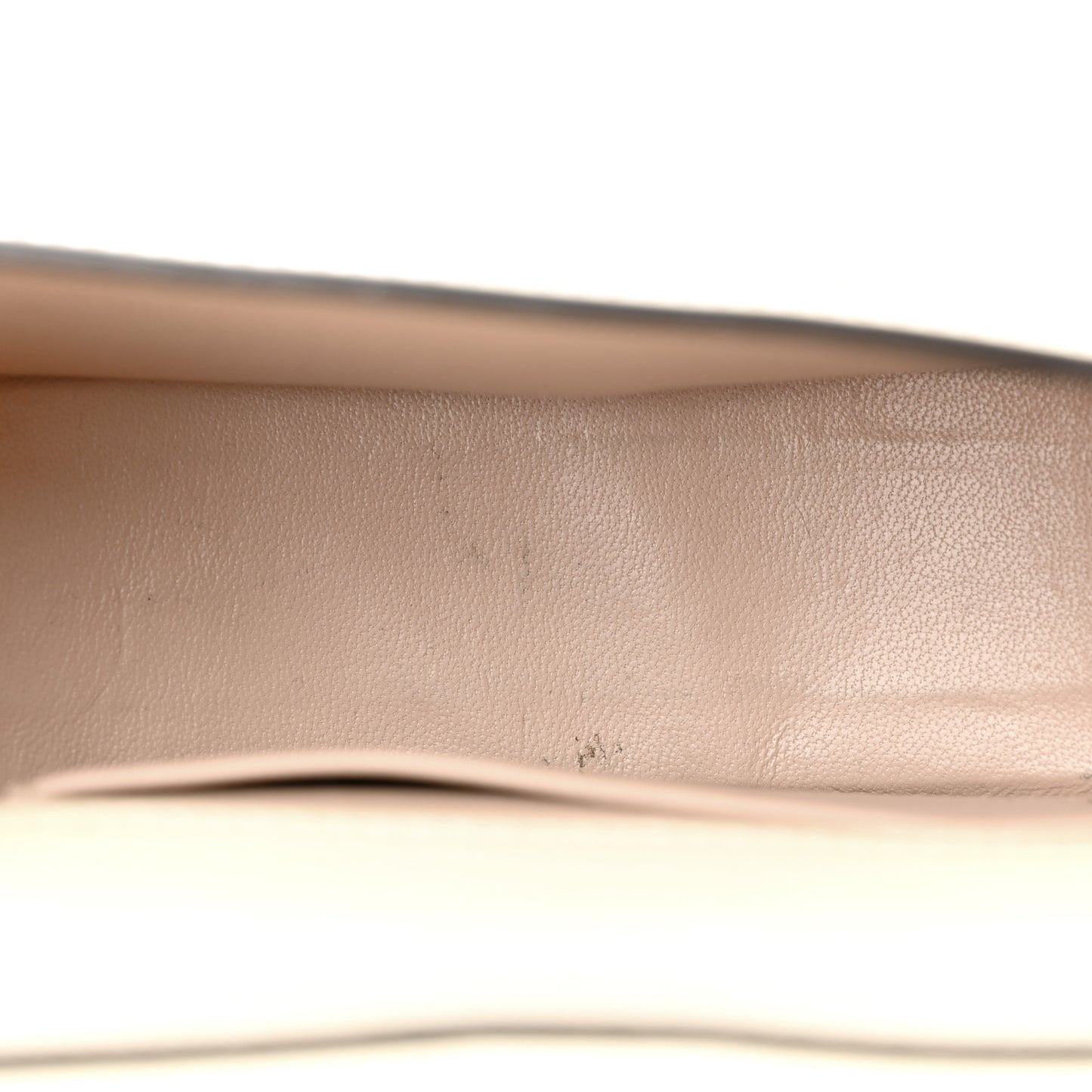 Calfskin Small Nile Bracelet Minaudiere Bag Off White
