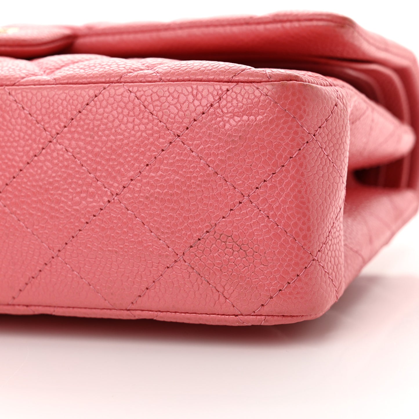 Iridescent Caviar Quilted Medium Double Flap Dark Pink