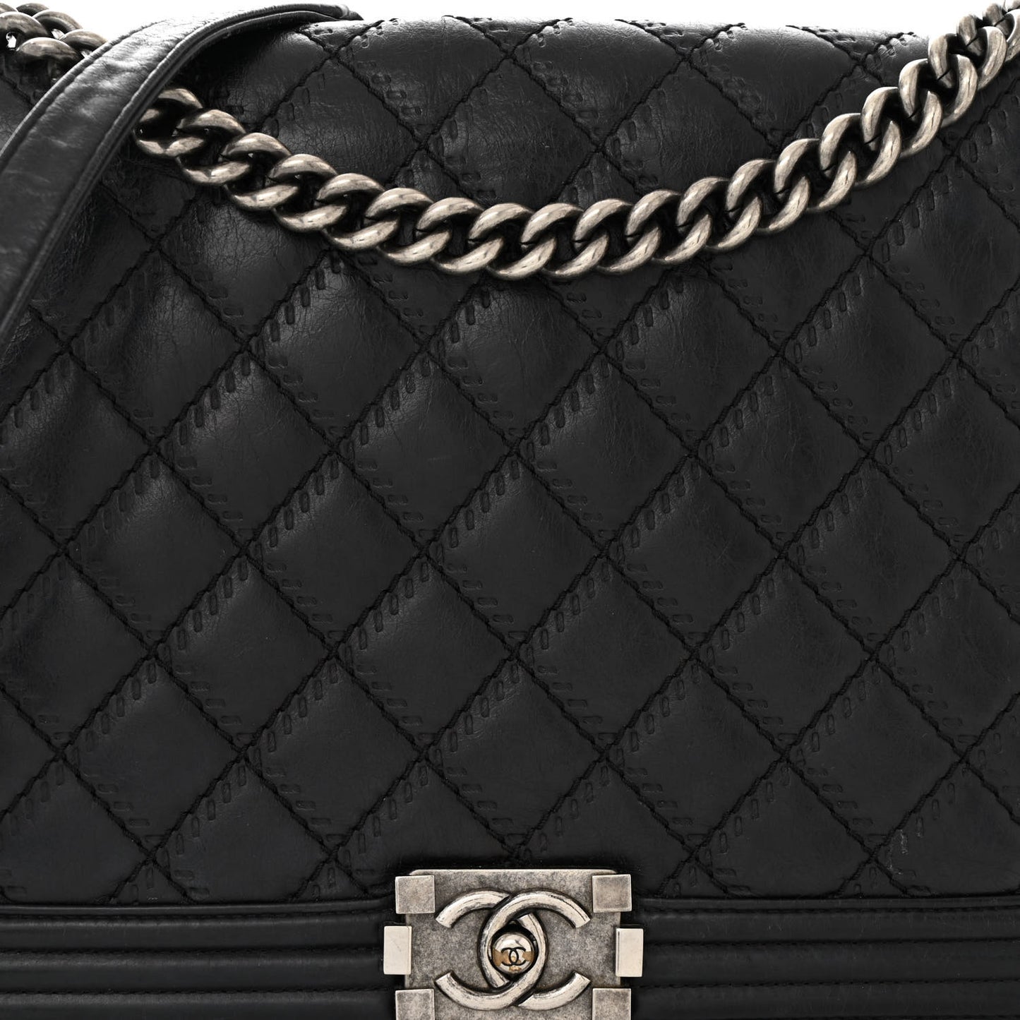 Calfskin Embossed Stitch Large Boy Flap Black