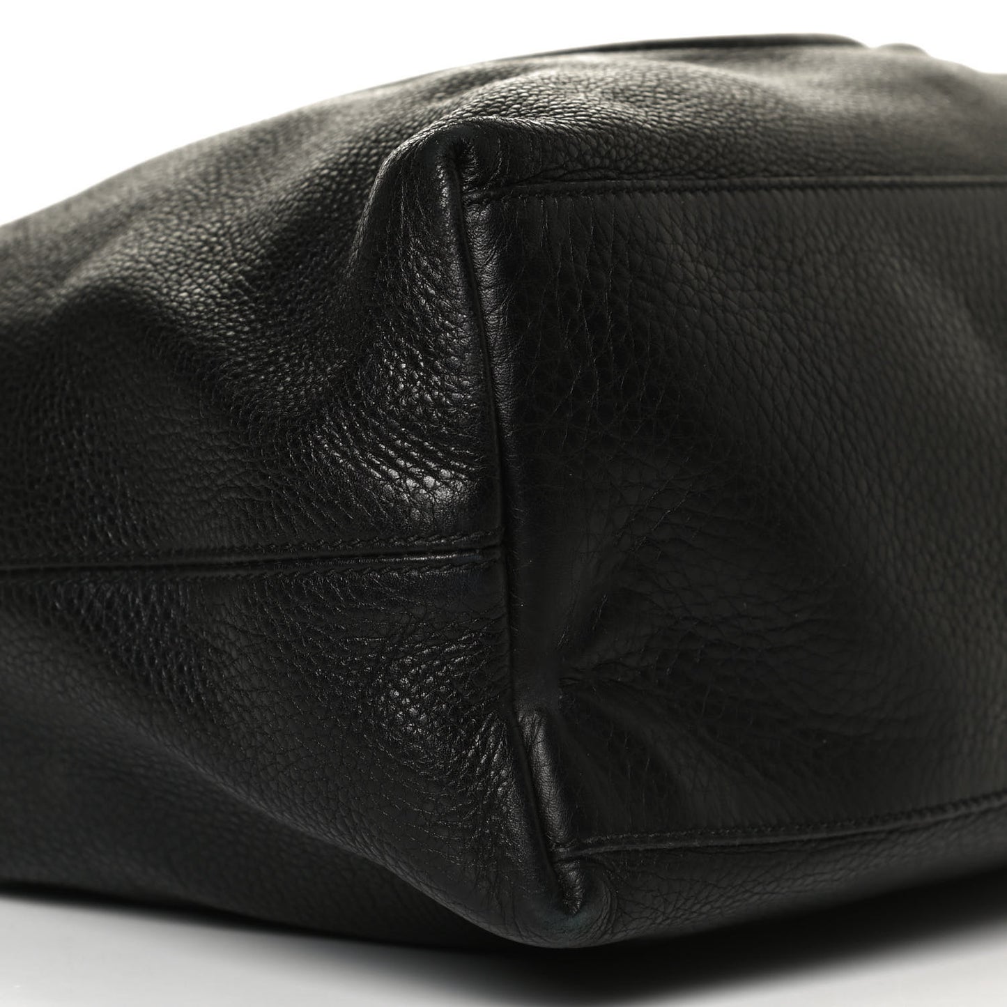 Pebbled Calfskin Medium Soho Chain Shoulder Bag Black