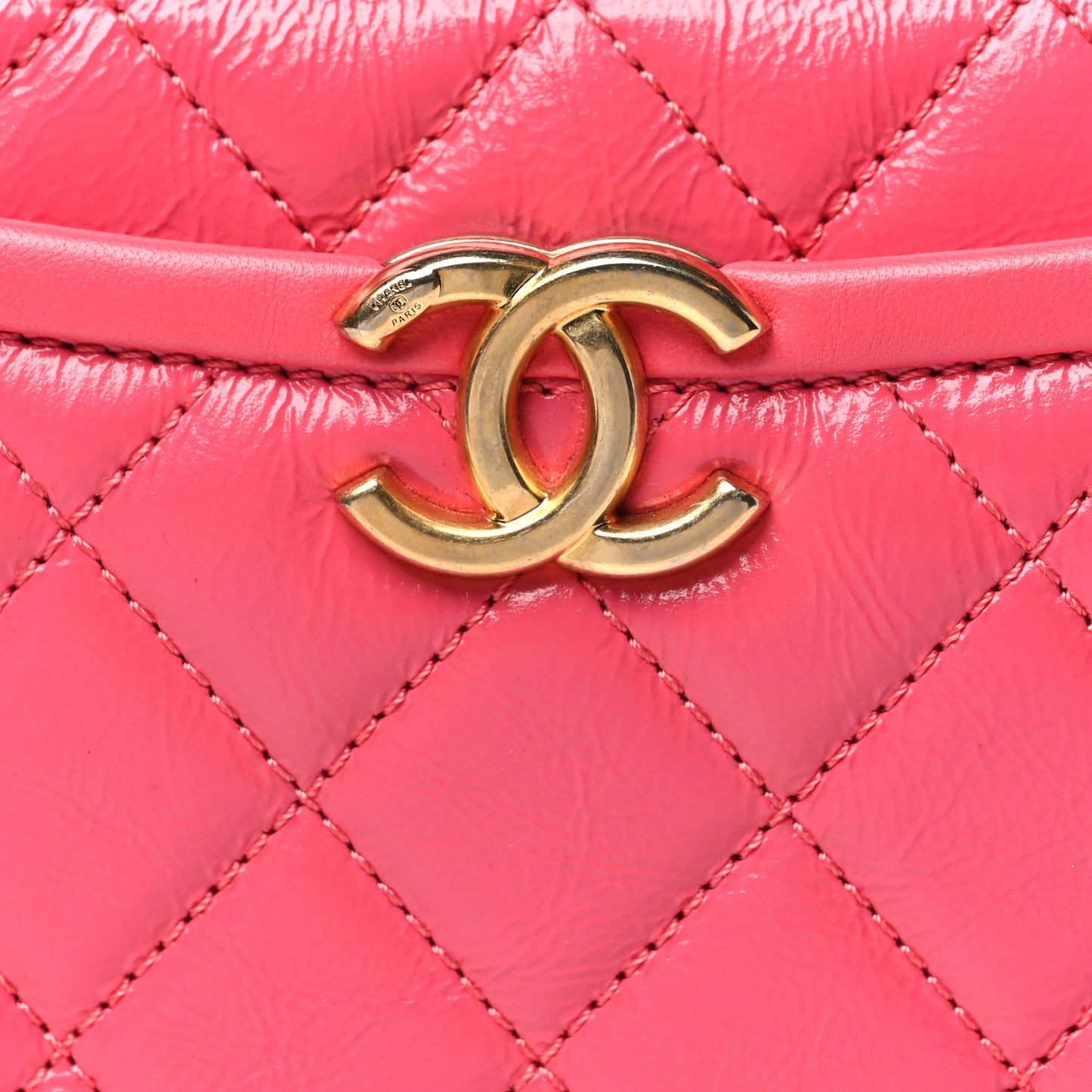Crumpled Calfskin Quilted Mini Get Round Top Handle Vanity Case Pink