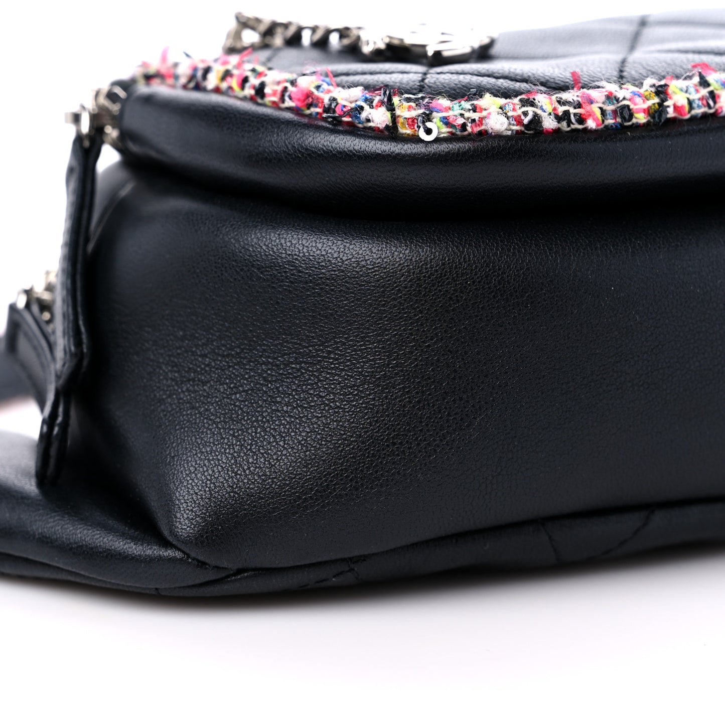 Lambskin Tweed Quilted Elegant Trim Waist Belt Bag Black