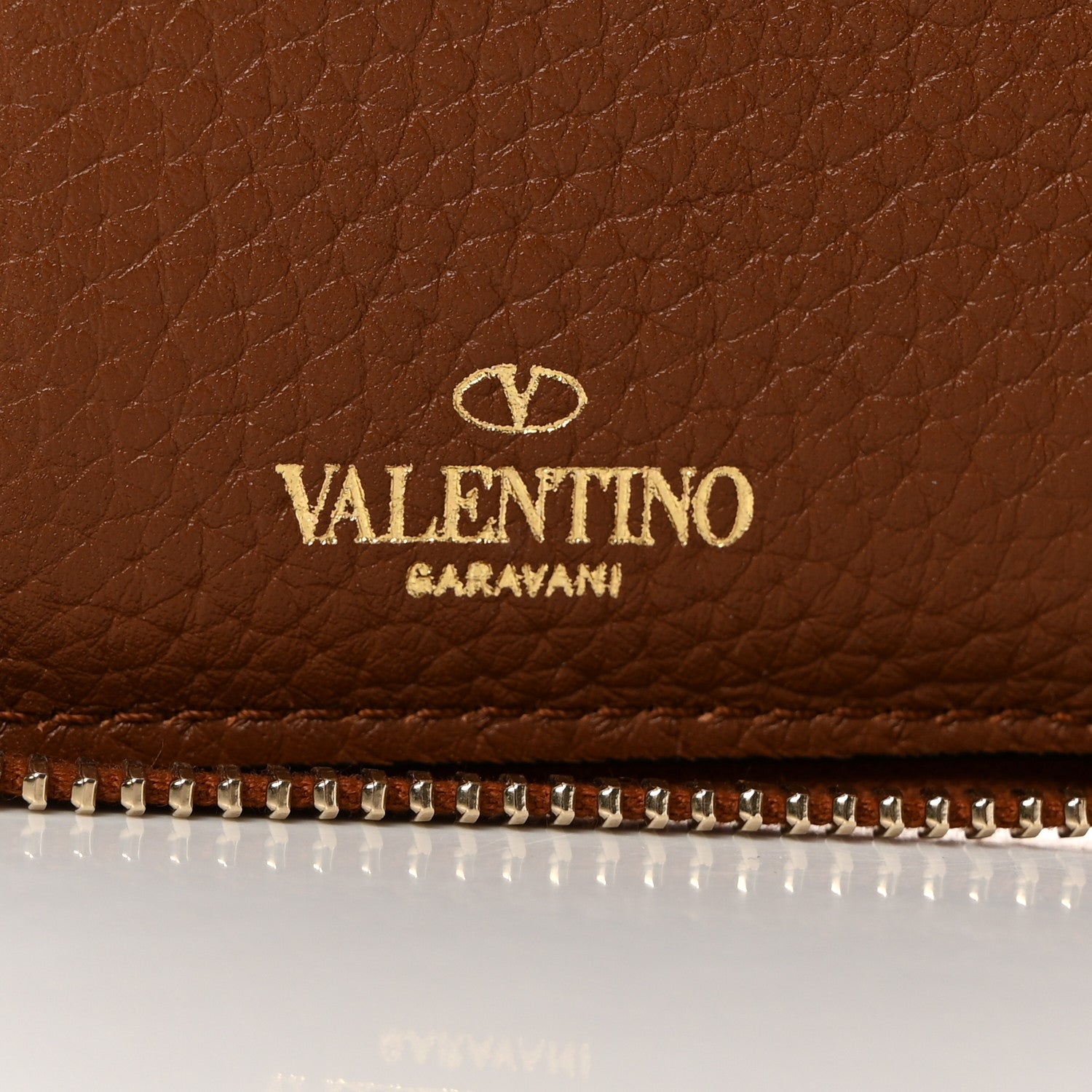 Valentino Garavani Pebbled Calfskin Rockstud Compact Zip Around Wallet Bright Cognac 6 of 8