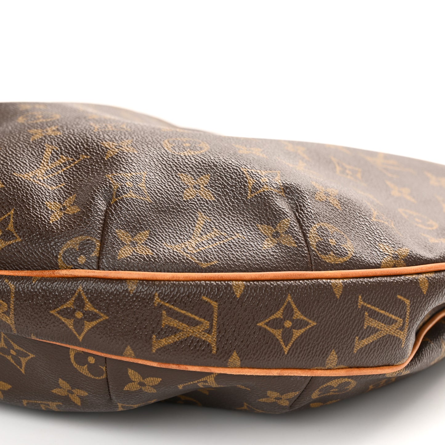 Monogram Croissant GM