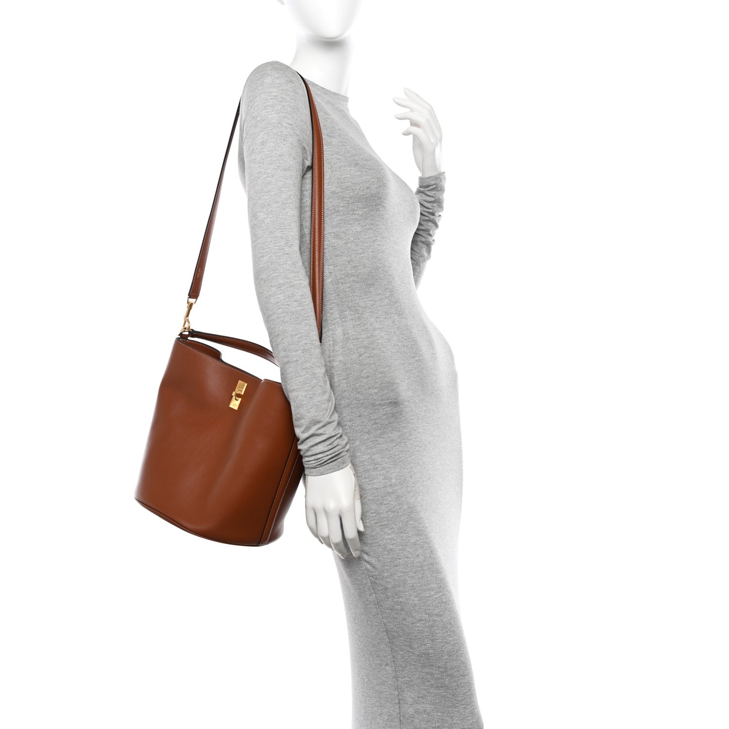 Smooth Calfskin Bucket 16 Bag Tan