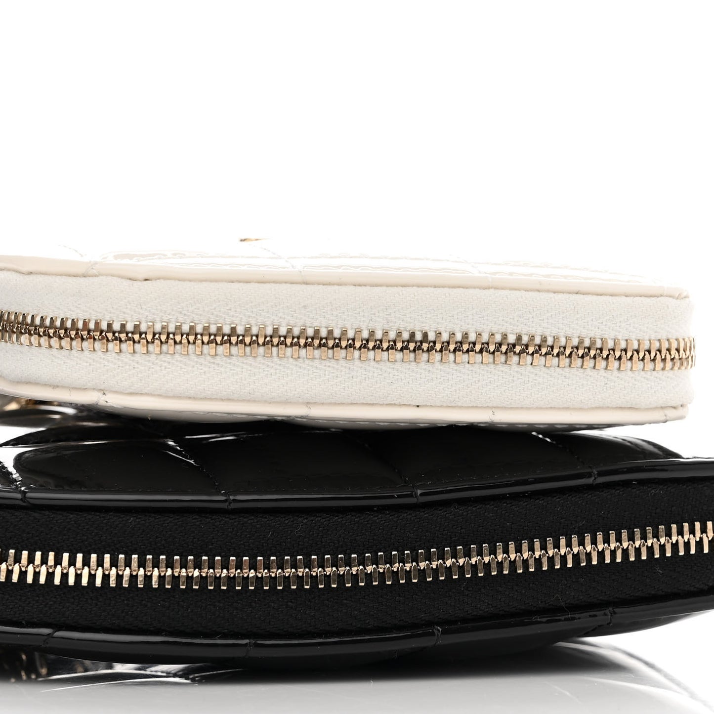 Patent Calfskin Resin Quilted CC Heart Clutch With Chain Black