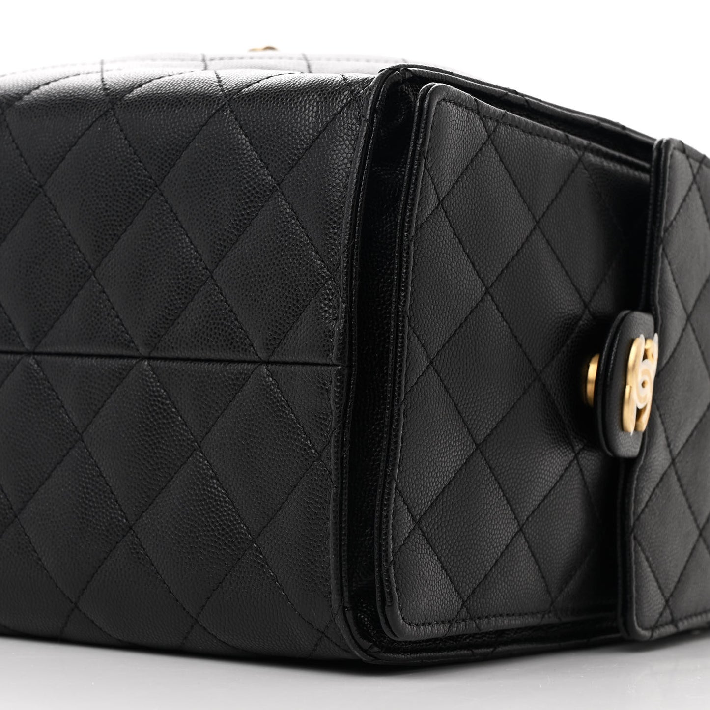 Caviar Quilted Medium Chanel 25 Handbag Black