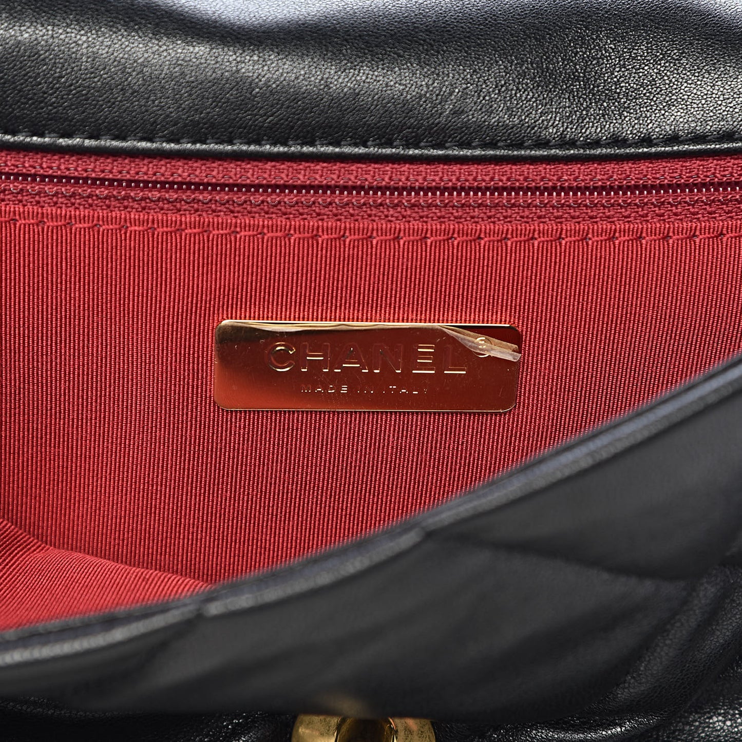 Lambskin Quilted Medium 19 Flap Black