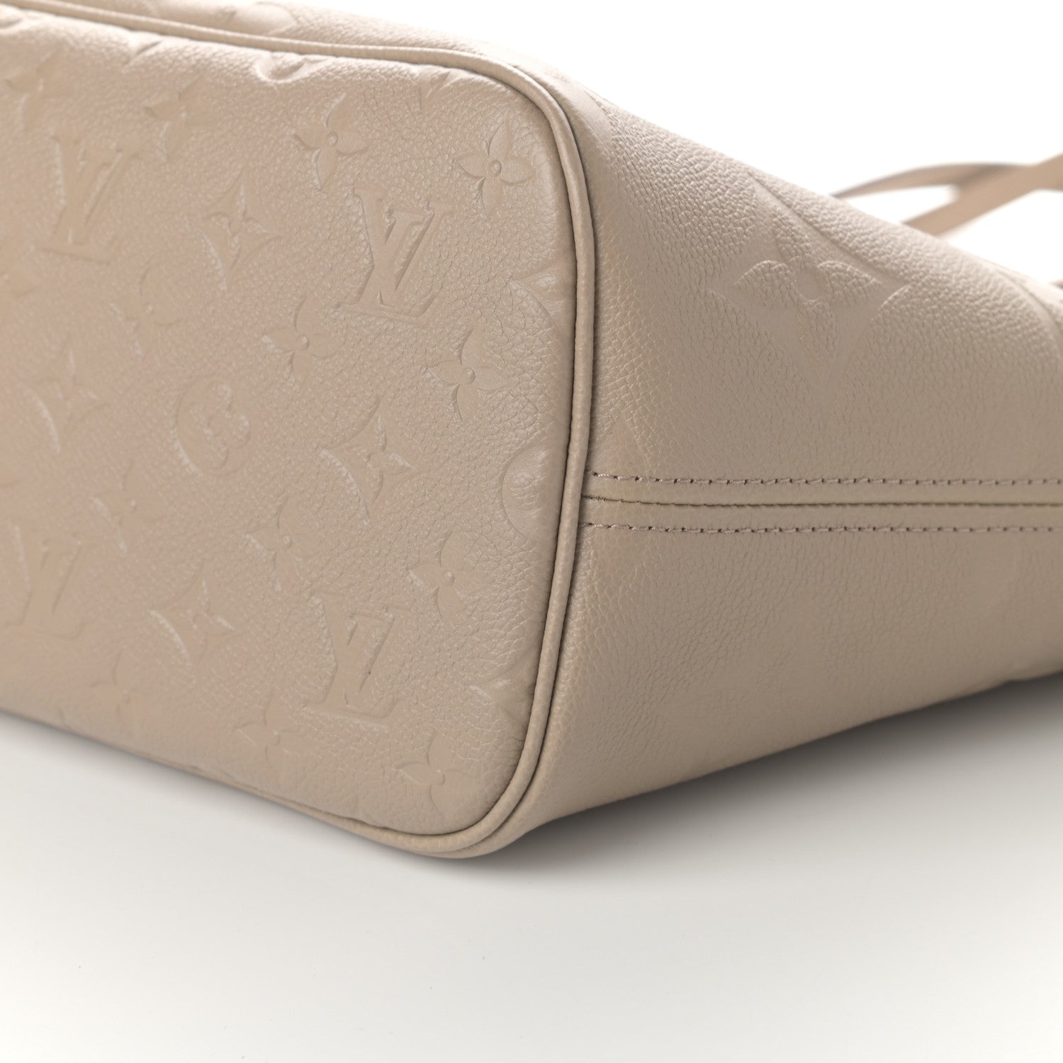 Louis Vuitton Empreinte Monogram Giant Neverfull MM Tourterelle 9 of 9