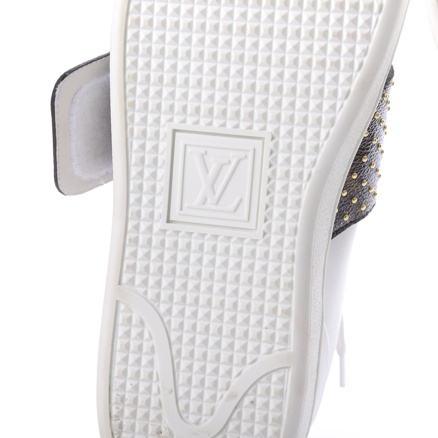 Calfskin Monogram Frontrow Sneaker 38.5 White