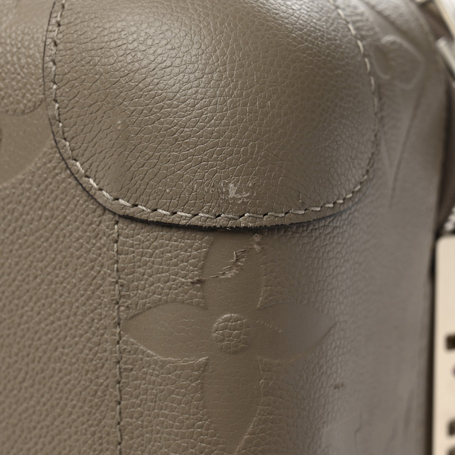 Louis Vuitton Empreinte Horizon 55 Tourterelle 9 of 13