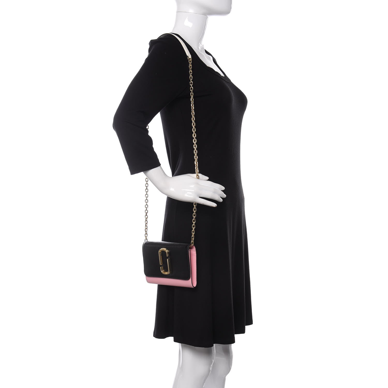 Marc Jacobs Saffino Snapshot Wallet on Chain Black Baby Pink 2 of 11