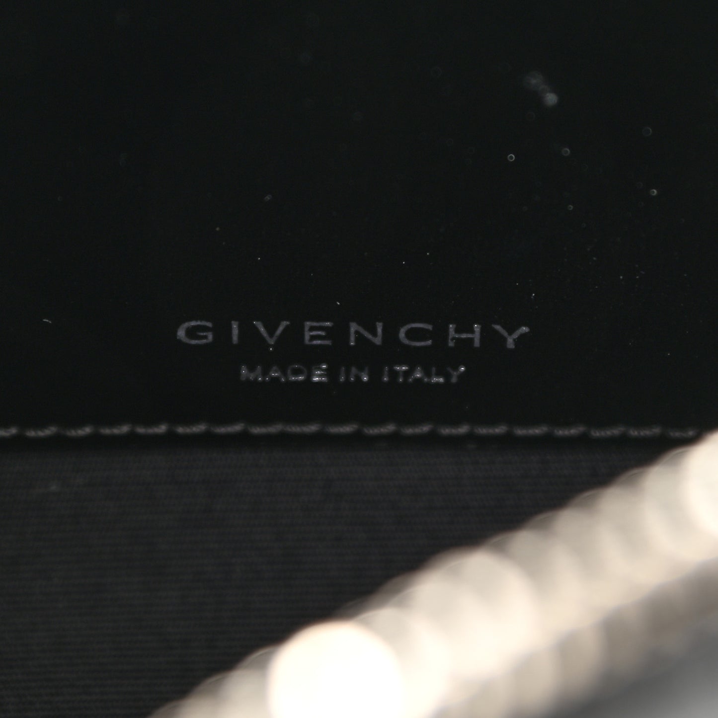 Box Calfskin XS Antigona Black