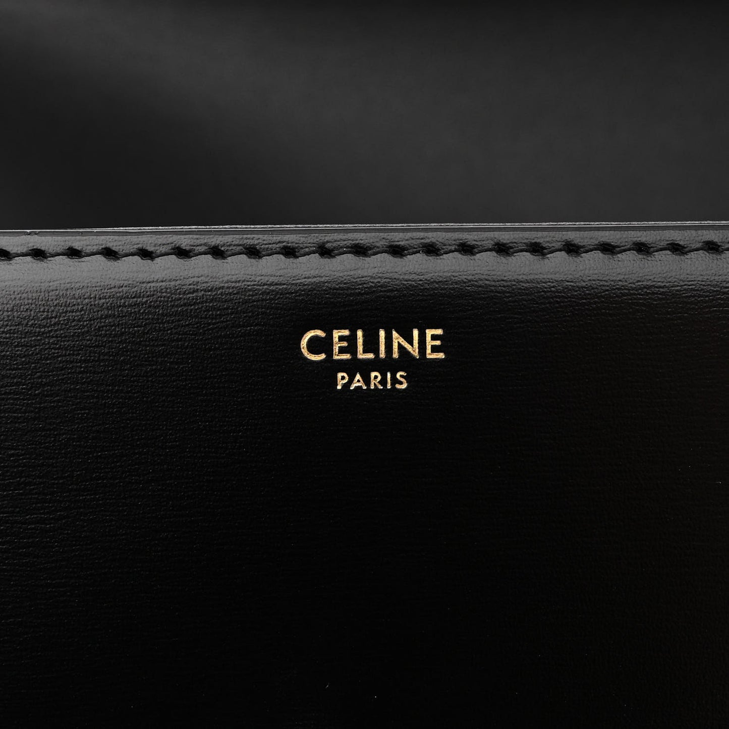 Shiny Calfskin Medium Triomphe Black