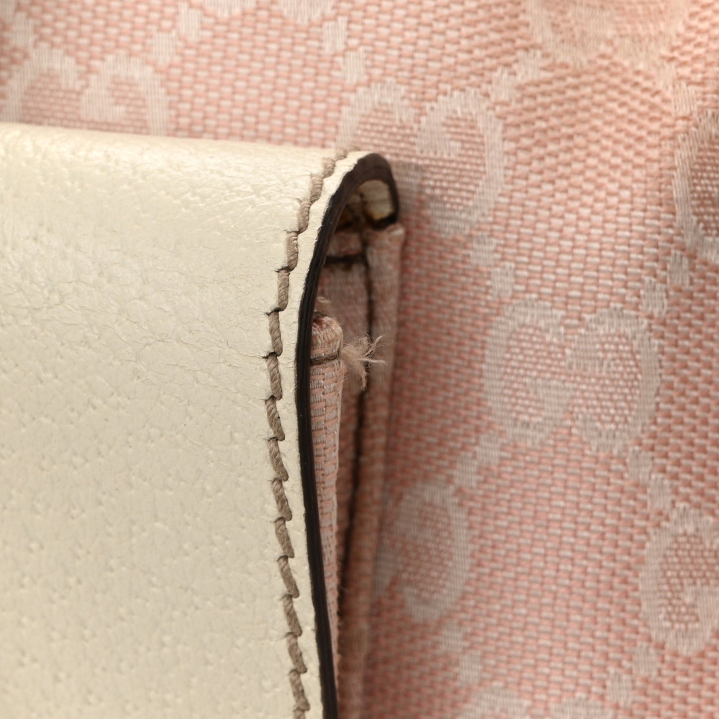 Monogram Medium Abbey Boston Pink