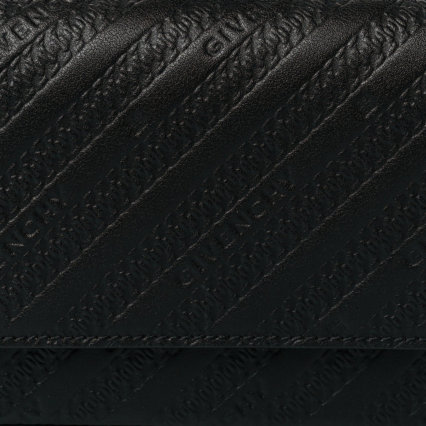 Calfskin Embossed Logo Bond Chain Camera Bag Black