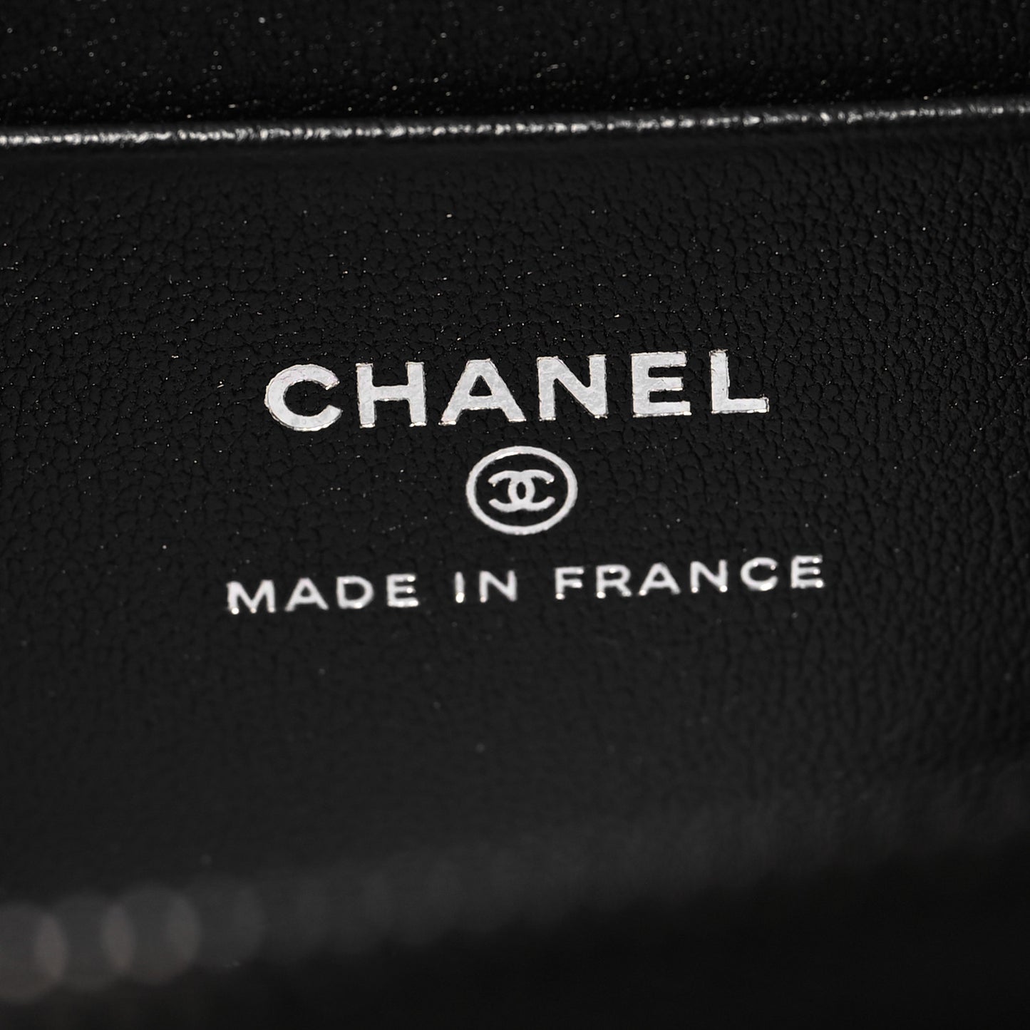 Lambskin Quilted Small Top Handle Vanity Case With Chain So Black
