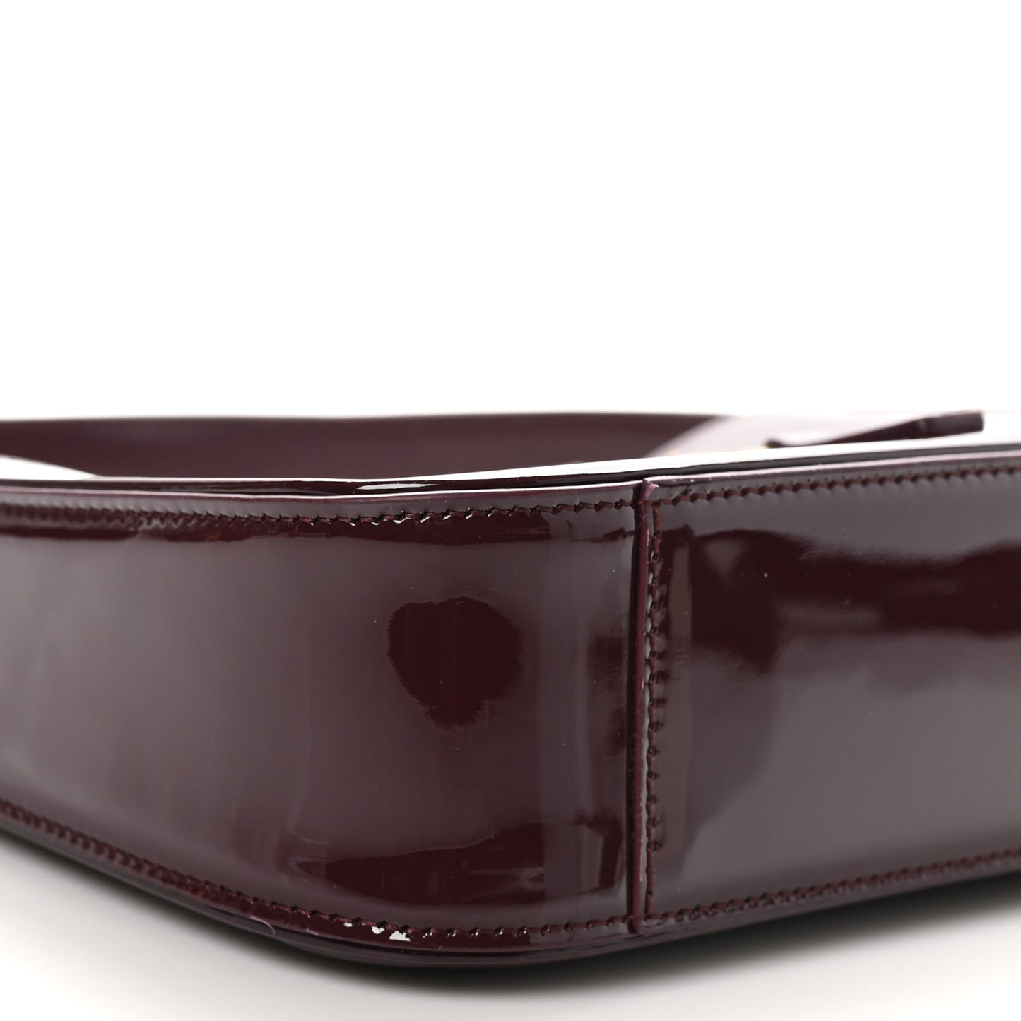 Patent Le 5 A 7 Hobo Bordeaux