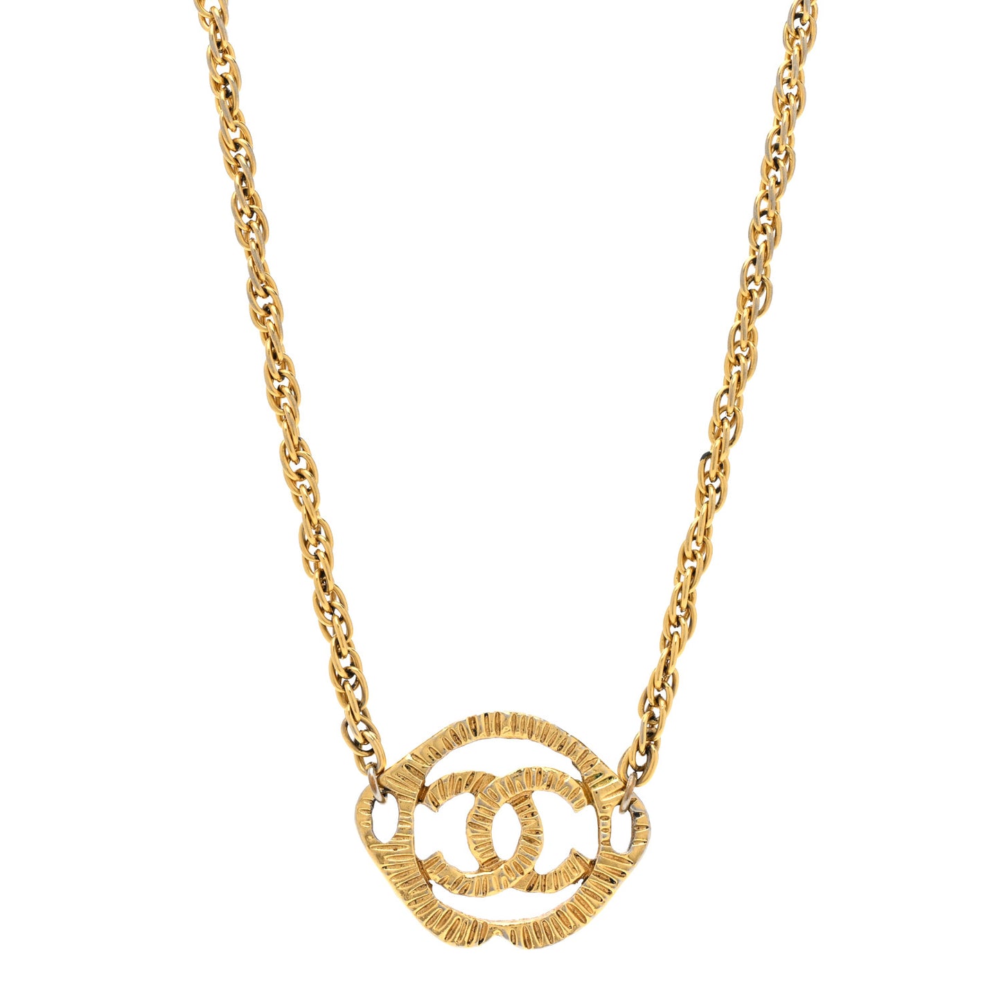 Metal CC Round Pendant Necklace Gold