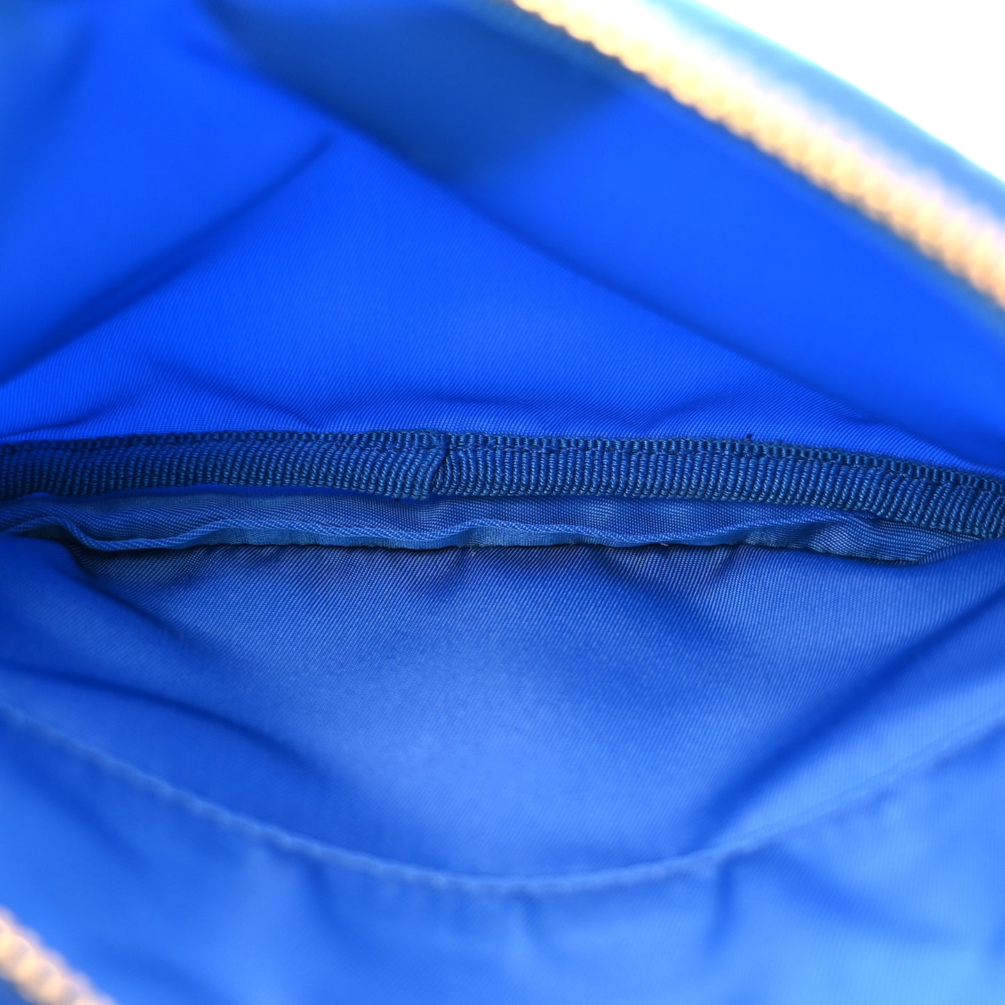 Tessuto Nylon Saffiano Mini Bucket Crossbody Bag Azzurro