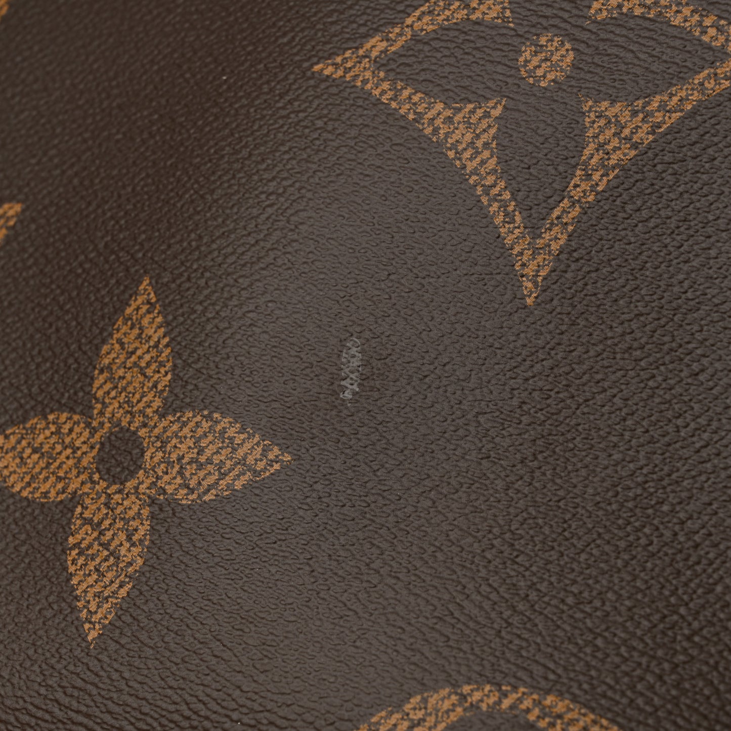 Reverse Monogram Giant Onthego GM