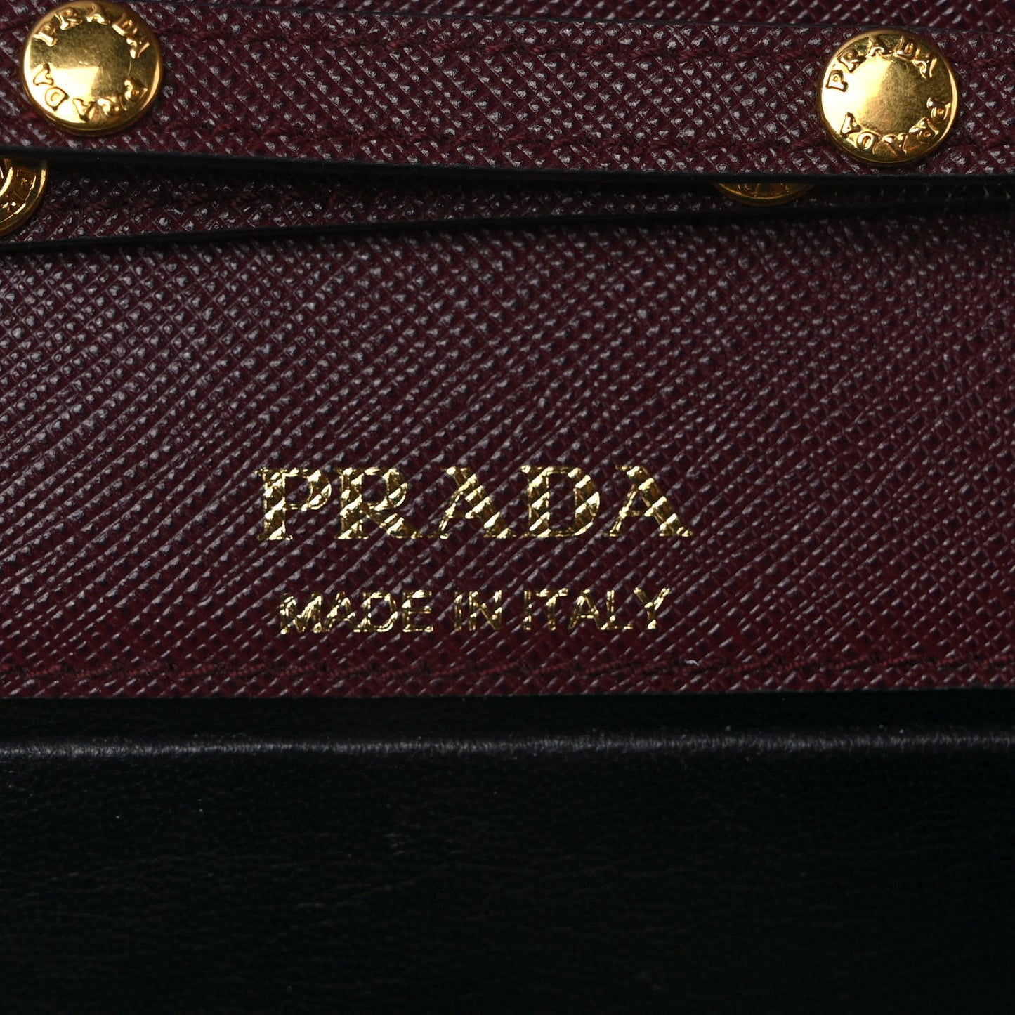 Saffiano Metal Chain Wallet Granato