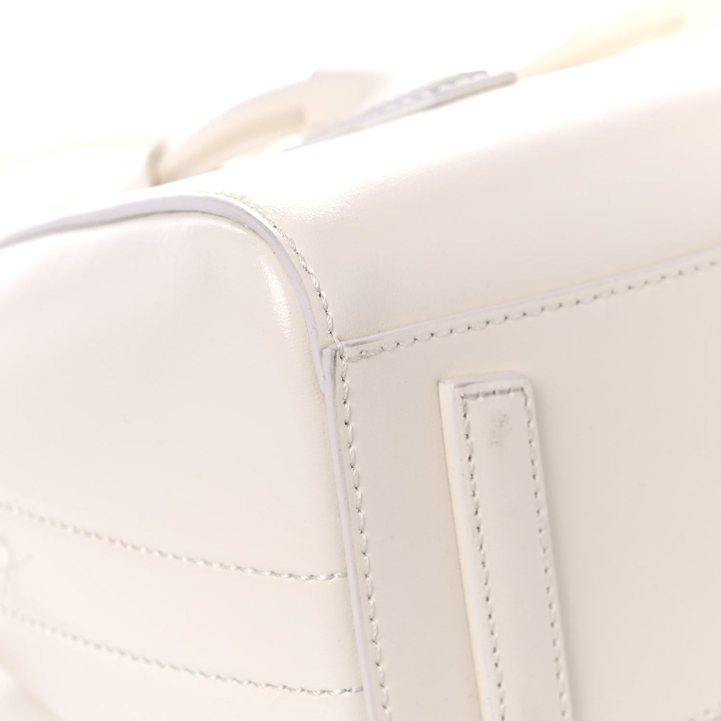 Box Calfskin Mini Lock Antigona Shoulder Bag White