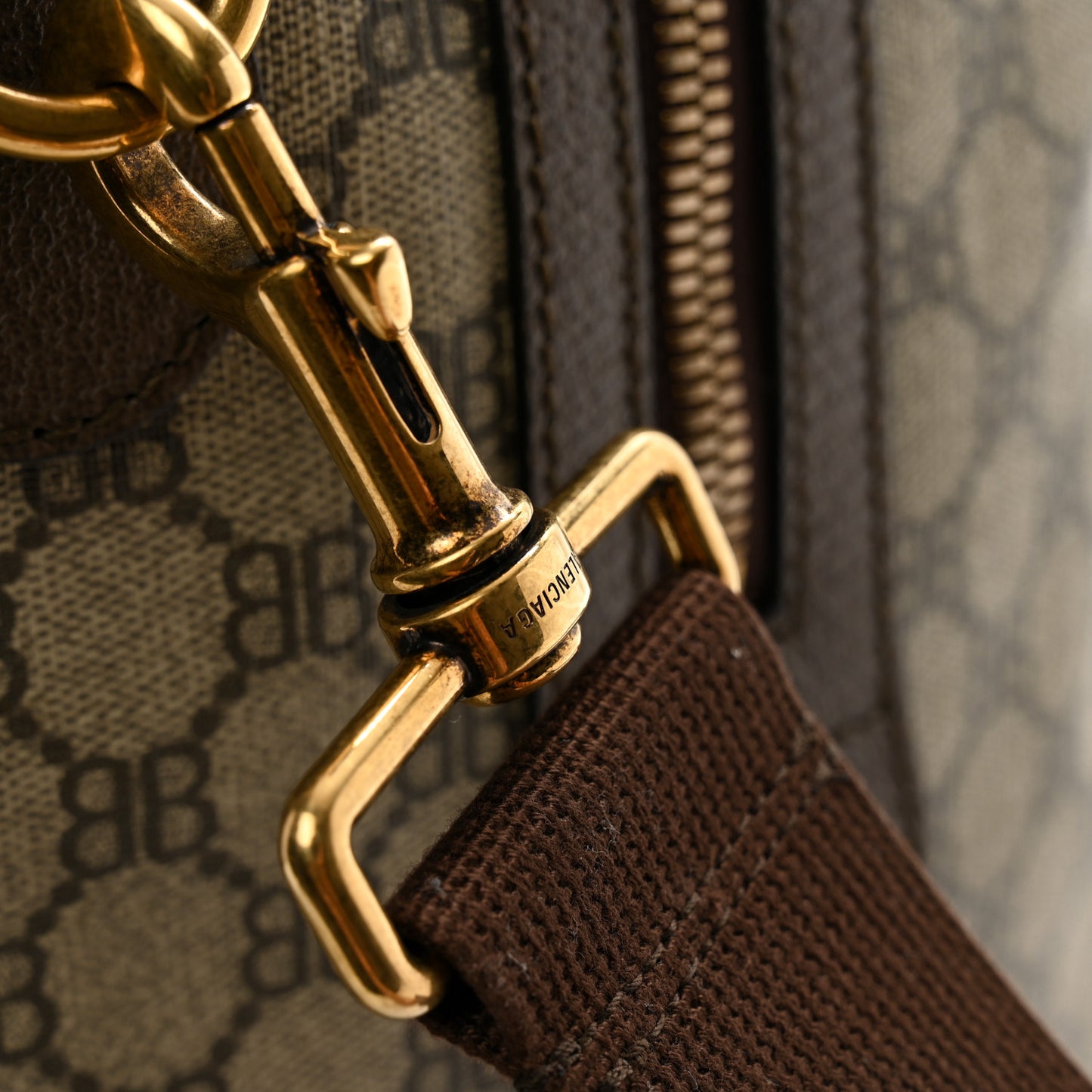 X BALENCIAGA BB Monogram Web Graffiti Medium Ophidia Carry-On Duffle Bag Beige New Acero