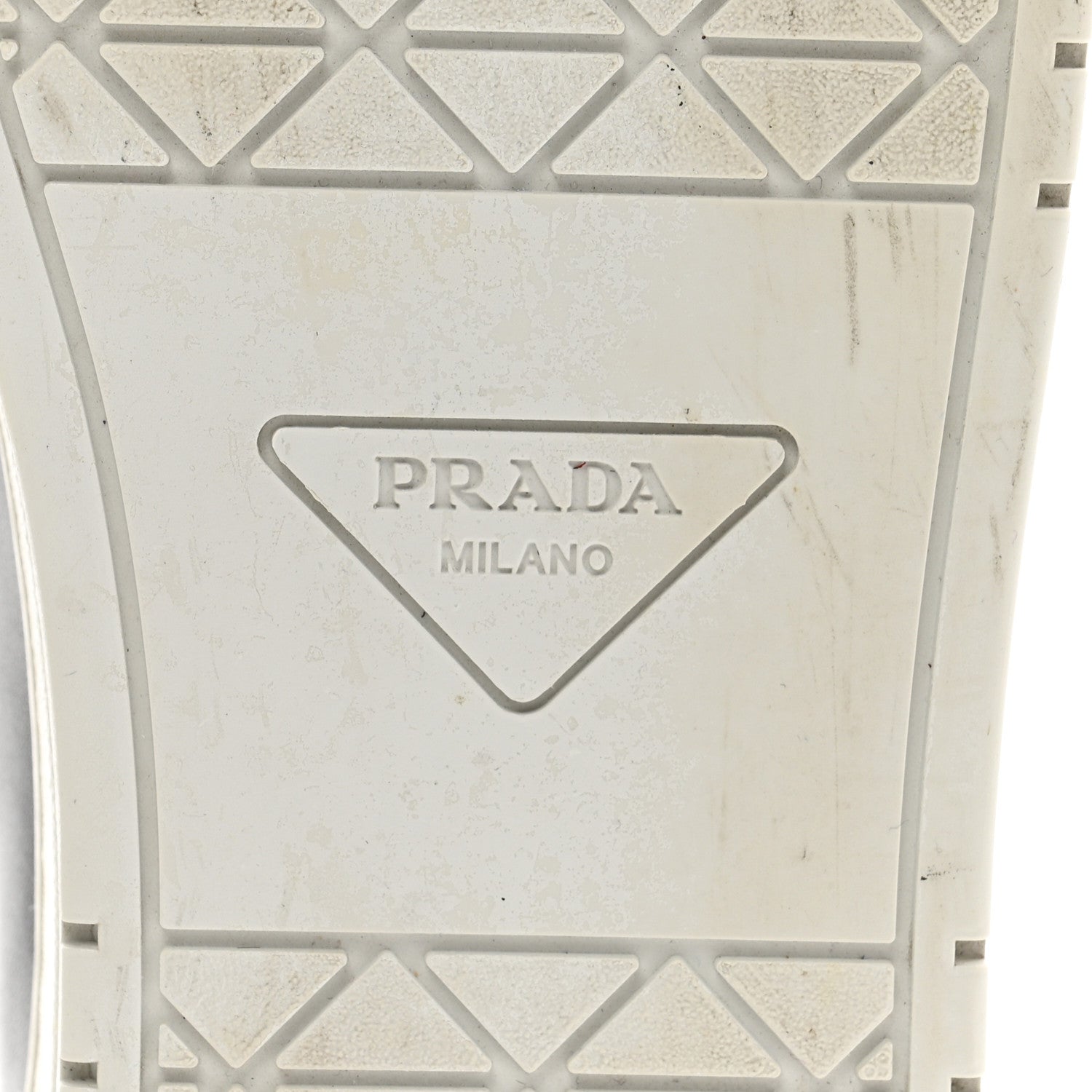 Prada Vitello Soft Metal Triangle Logo Womens Edge Low Top 30mm Sneakers 39 Black White 8 of 8