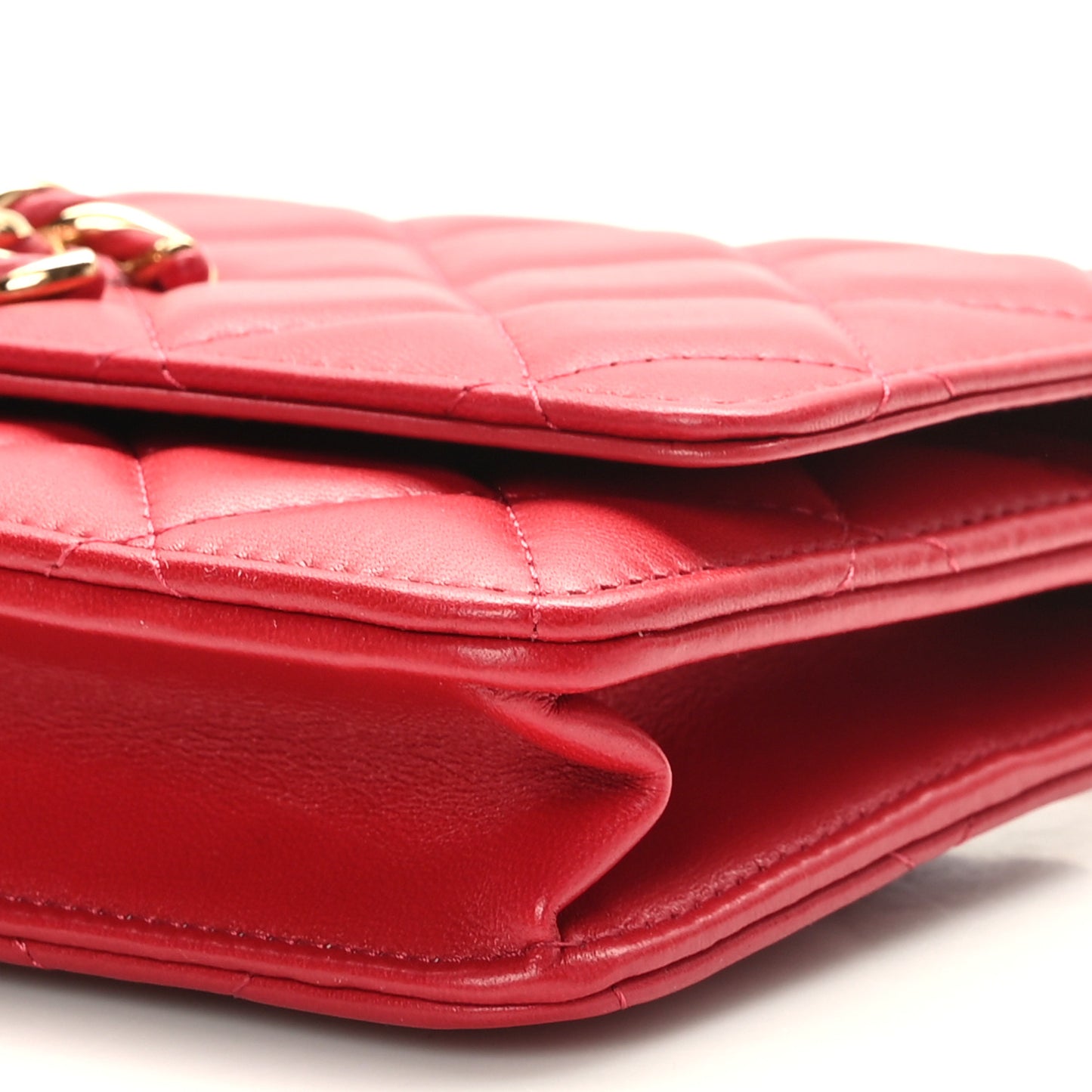 Lambskin Quilted Twisted CC Wallet On Chain WOC Red