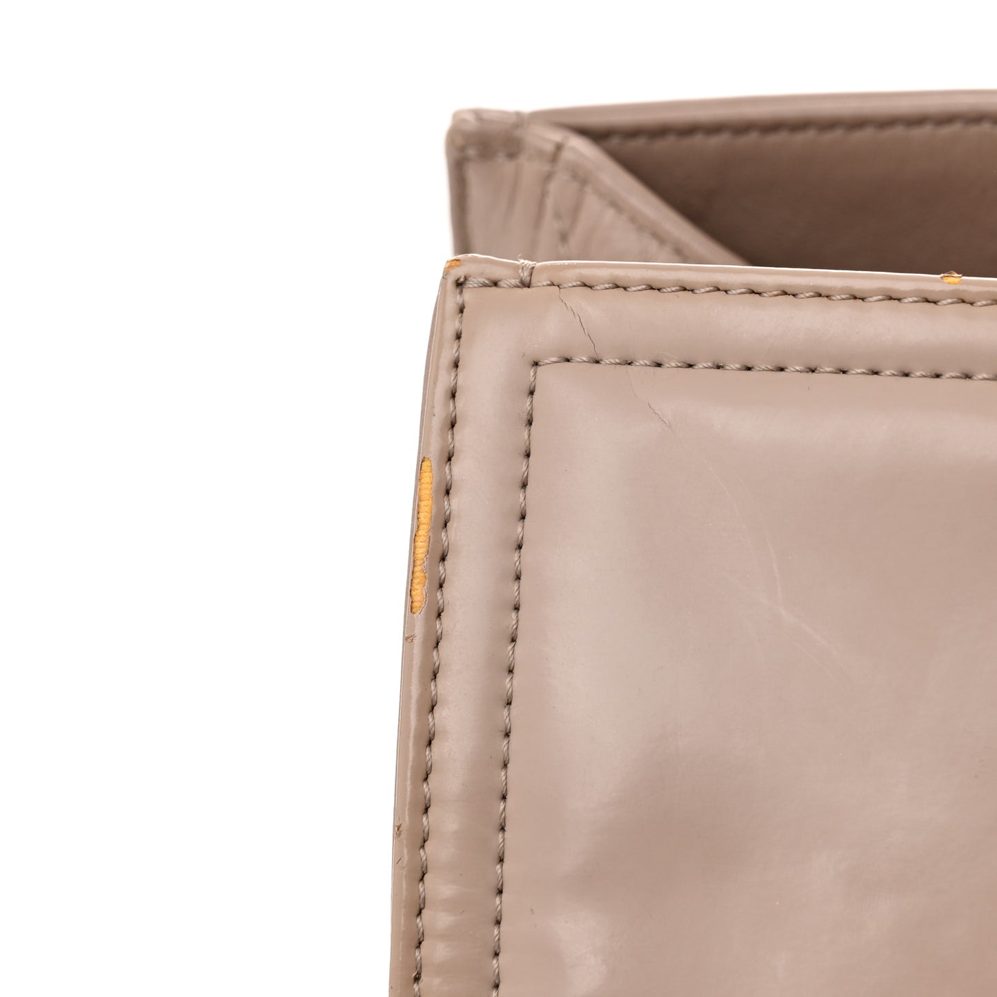 Vinyl Large Lipstick Tote Dark Beige