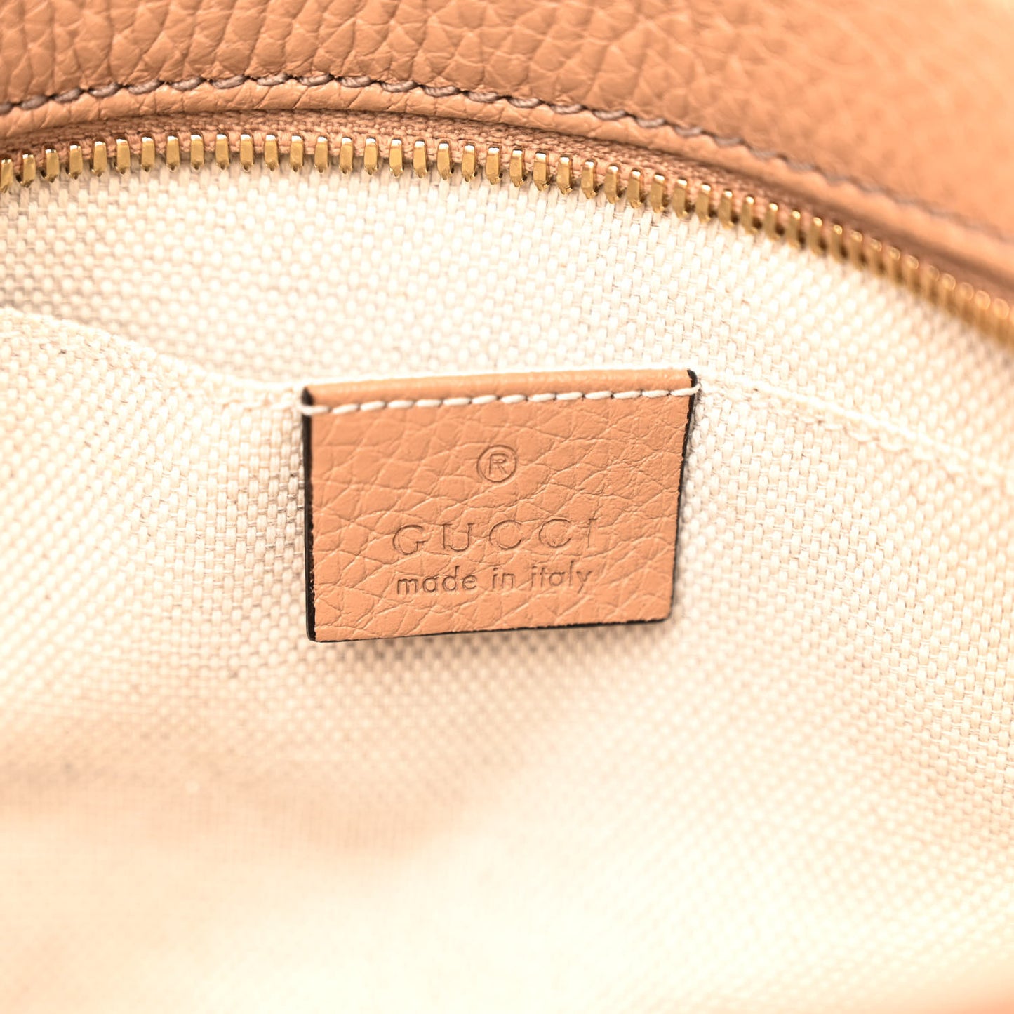 Pebbled Calfskin Small Soho Disco Bag Camelia