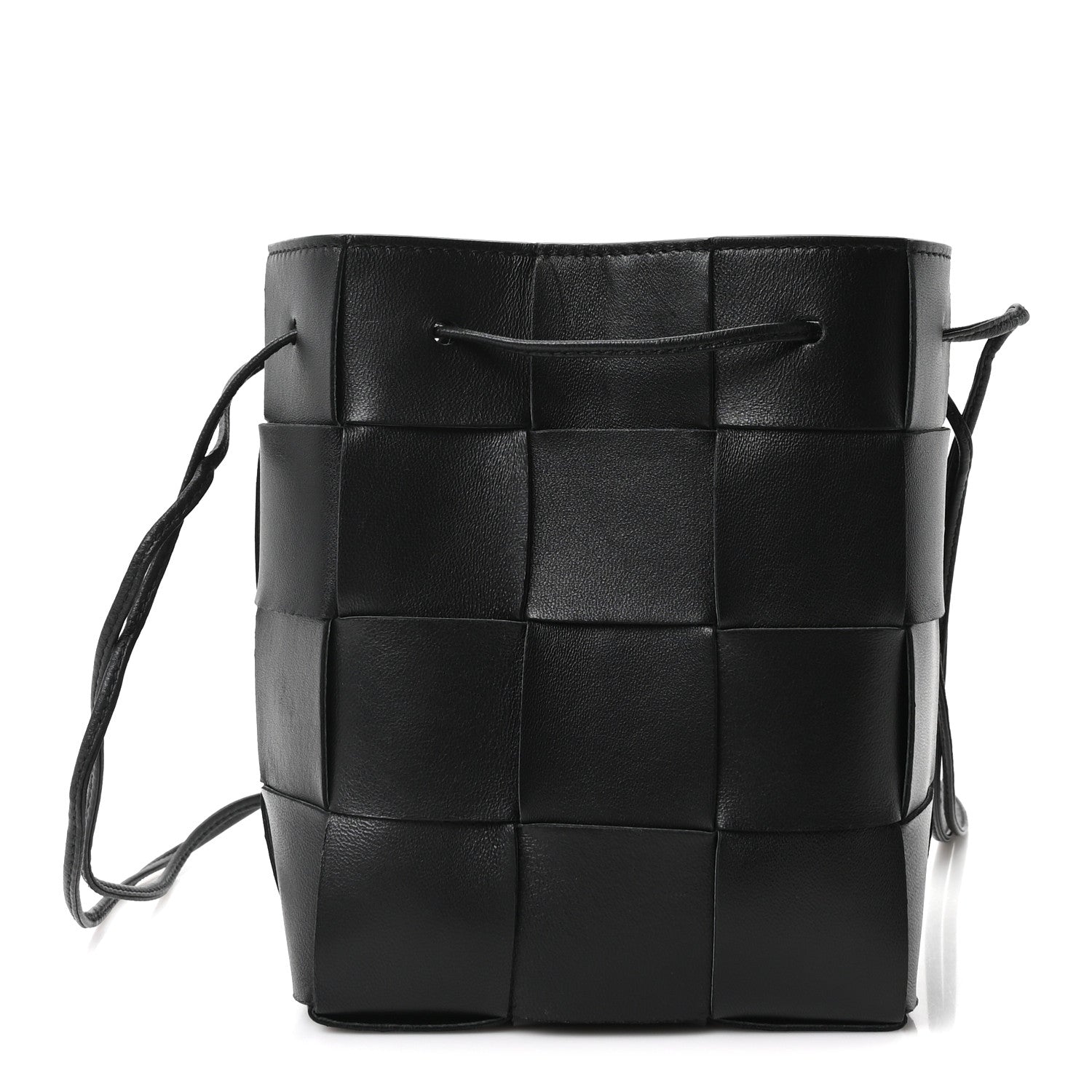 バッグ BOTTEGA VENETA Maxi intrecciato casset Bottega Veneta Nappa Maxi Intrecciato Cassette Bucket Bag Black
