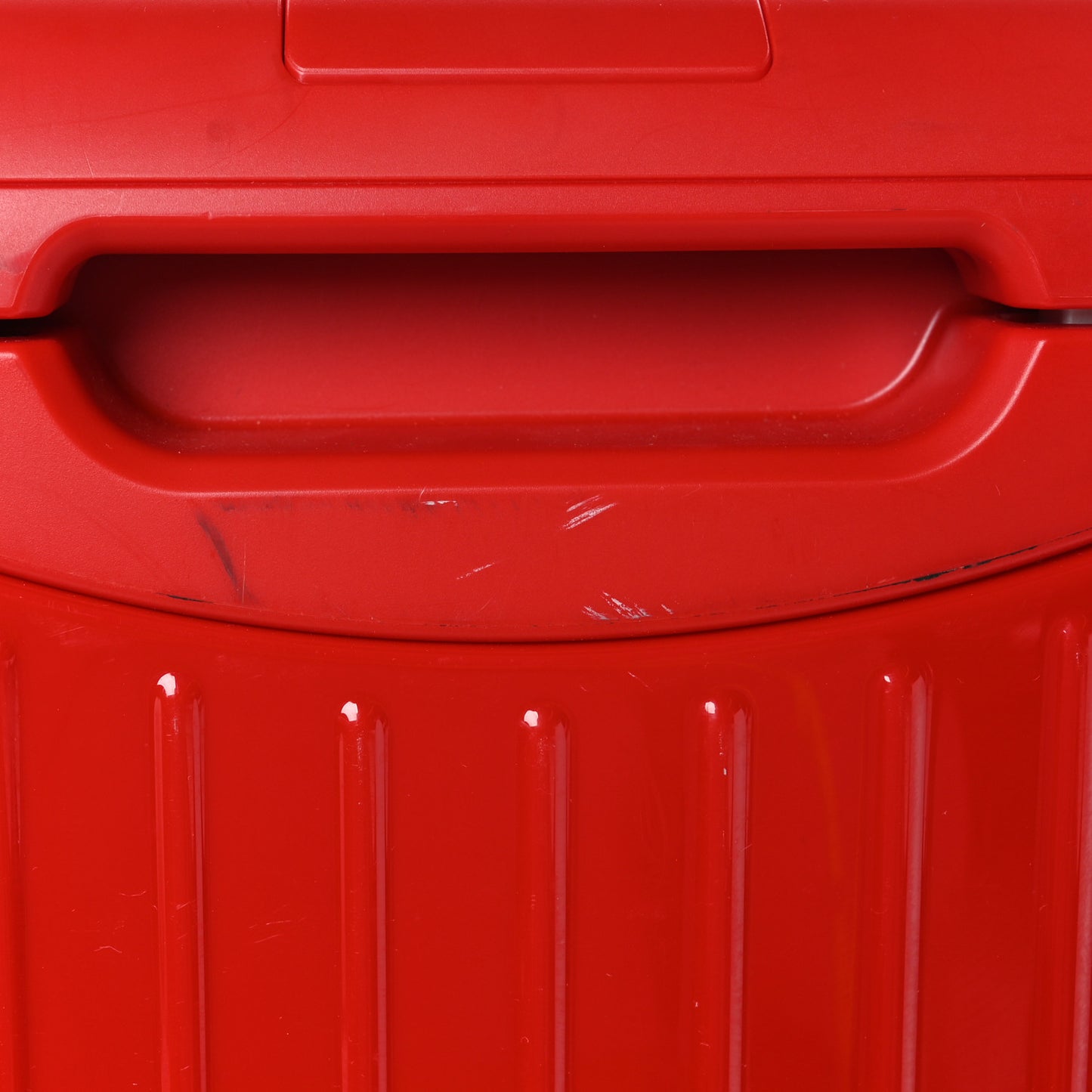 Gloss Polycarbonate Essential Cabin Gloss Red