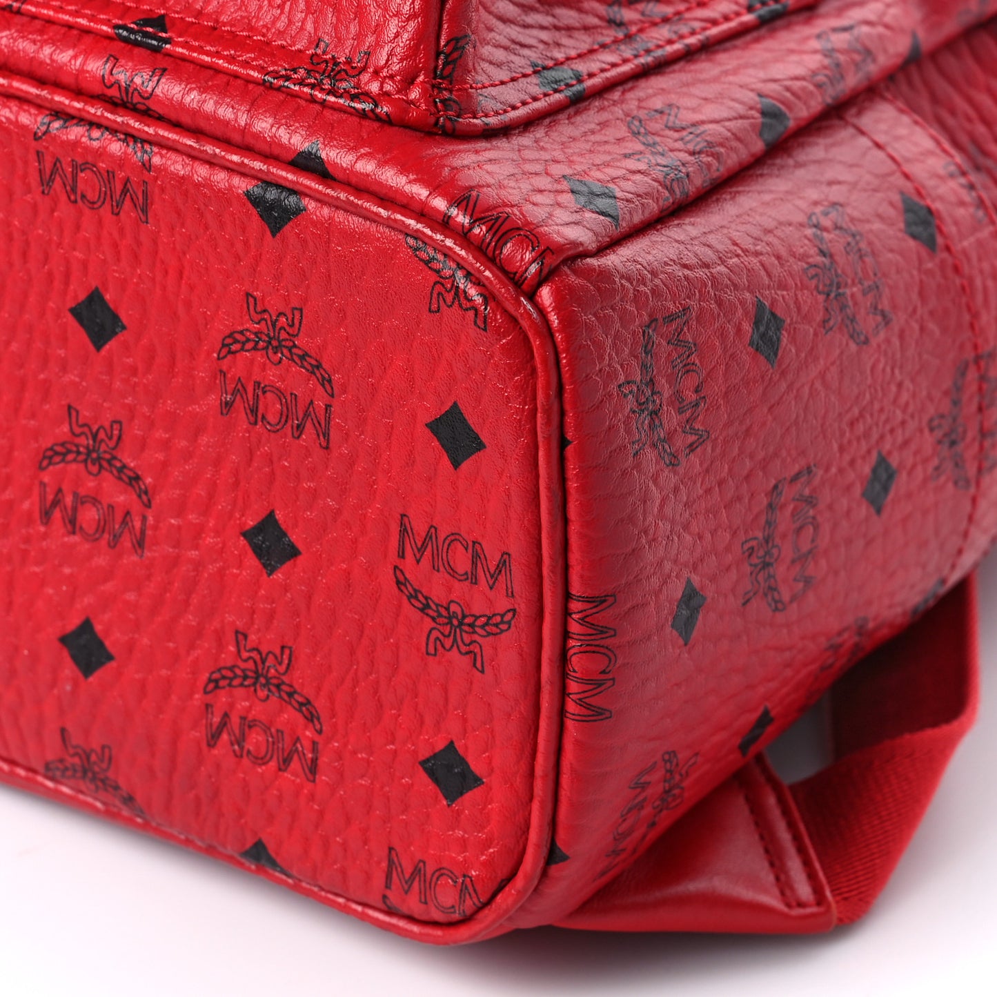Visetos Small Stark Backpack Ruby Red