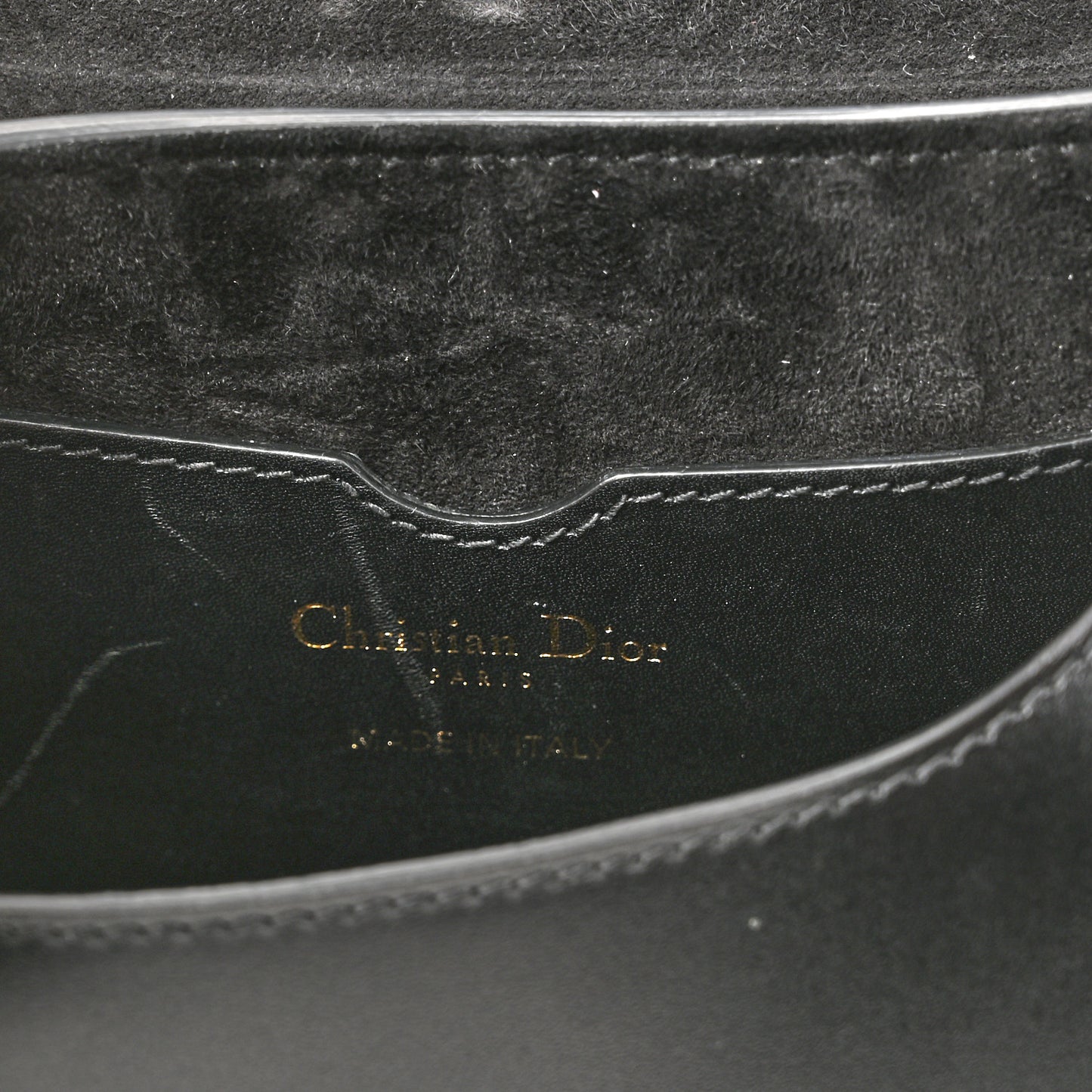 Box Calfskin Small Bobby Flap Black