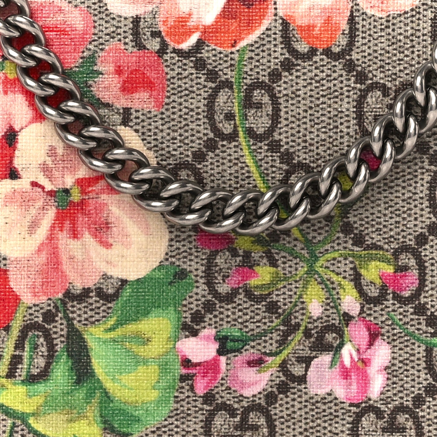 GG Supreme Monogram Blooms Chain Wallet Beige Multicolor Dry Rose