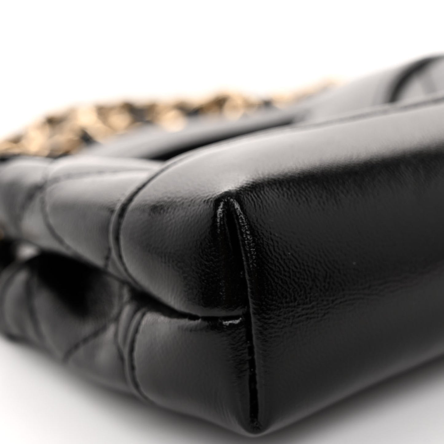 Shiny Lambskin Quilted Micro 31 Clutch With Chain Black