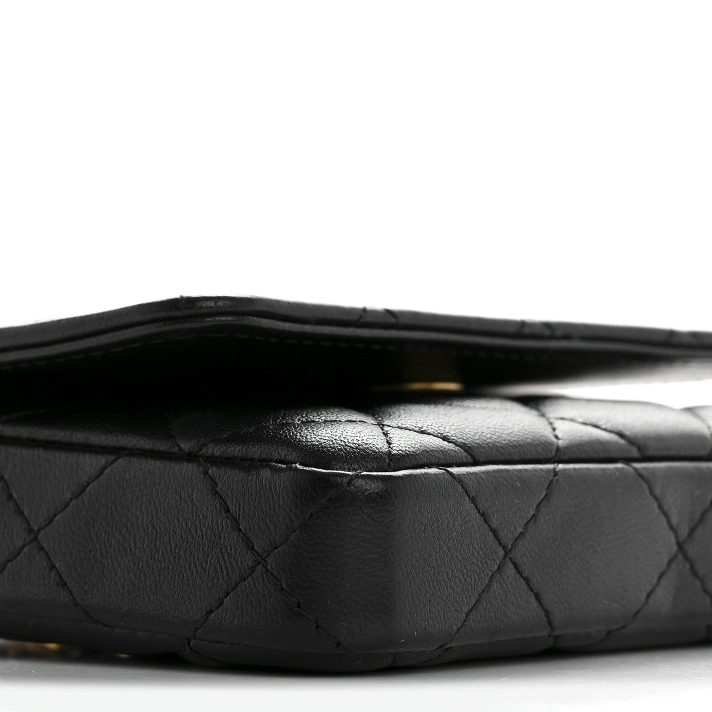 Lambskin Enamel Quilted Coco Hearts Clutch With Chain Black