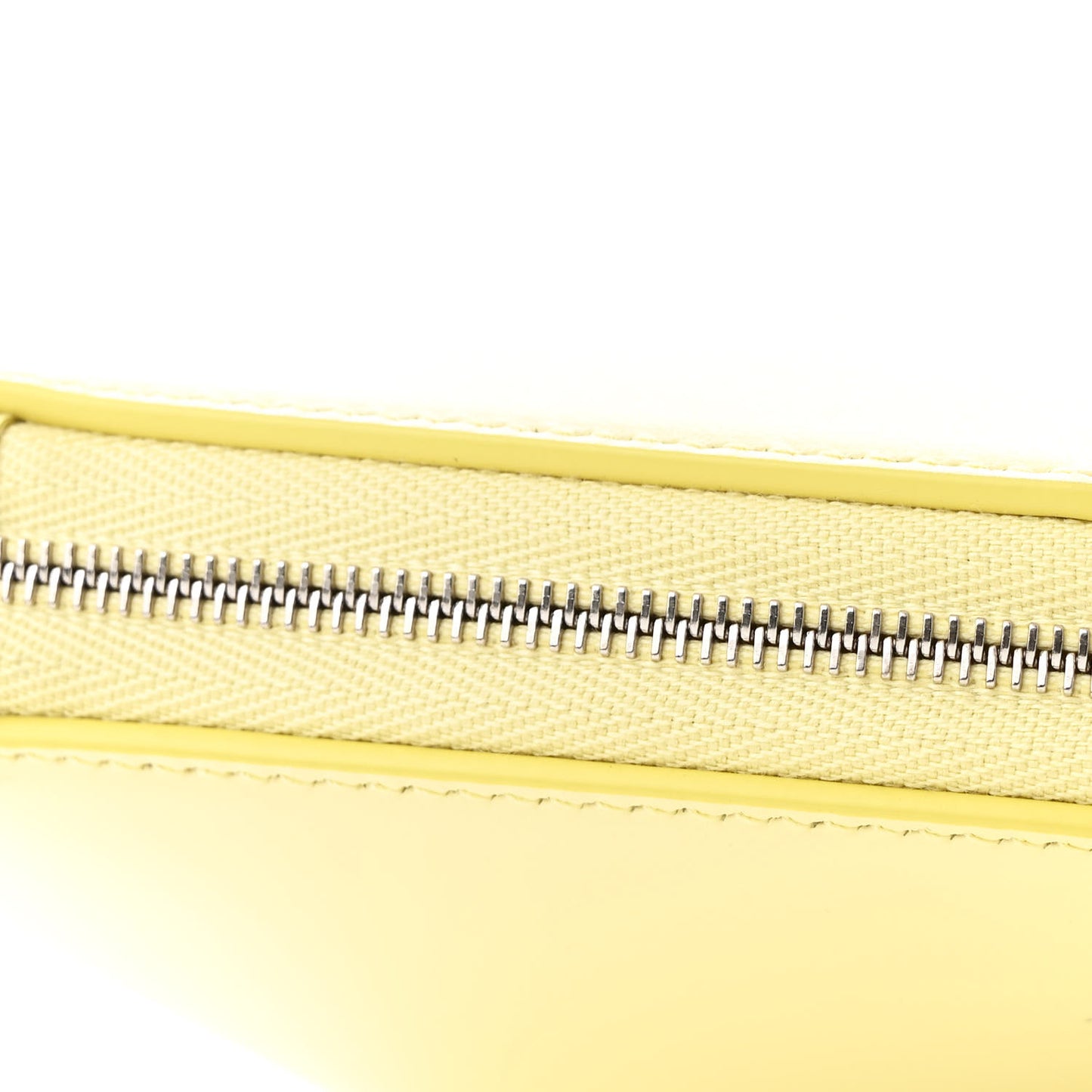 Calfskin Le Coeur Bag Jaune Pale