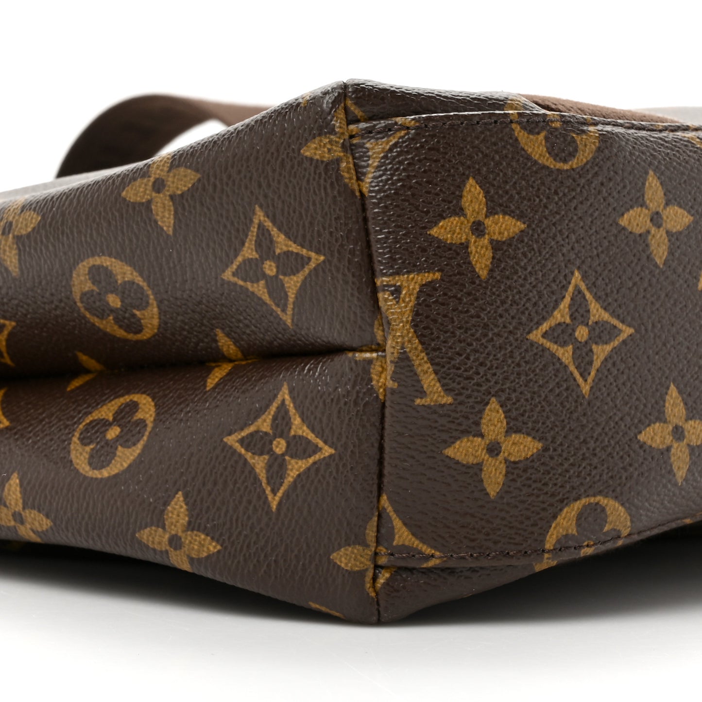 LOUIS VUITTON Monogram Cabas Beaubourg