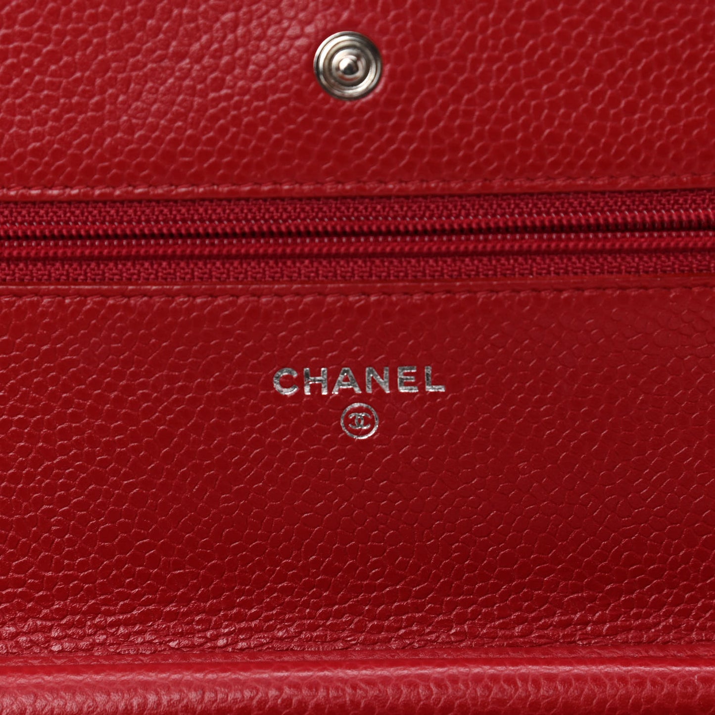 Caviar Quilted Wallet On Chain WOC Red