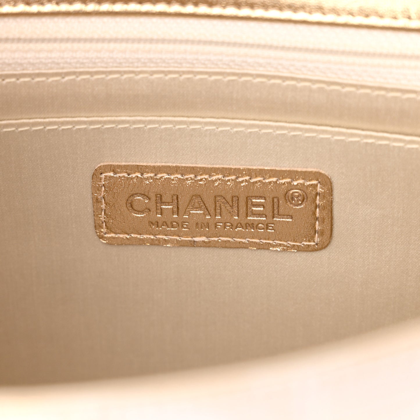 Metallic Nylon Medium Travel Flap Light Gold