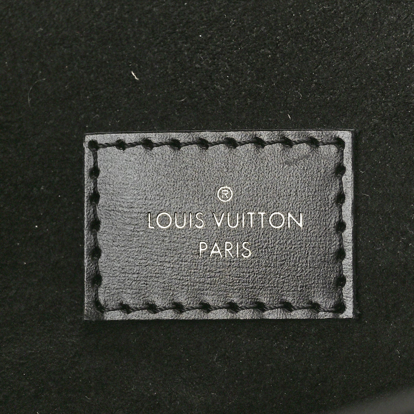 Reverse Monogram Pochette Metis