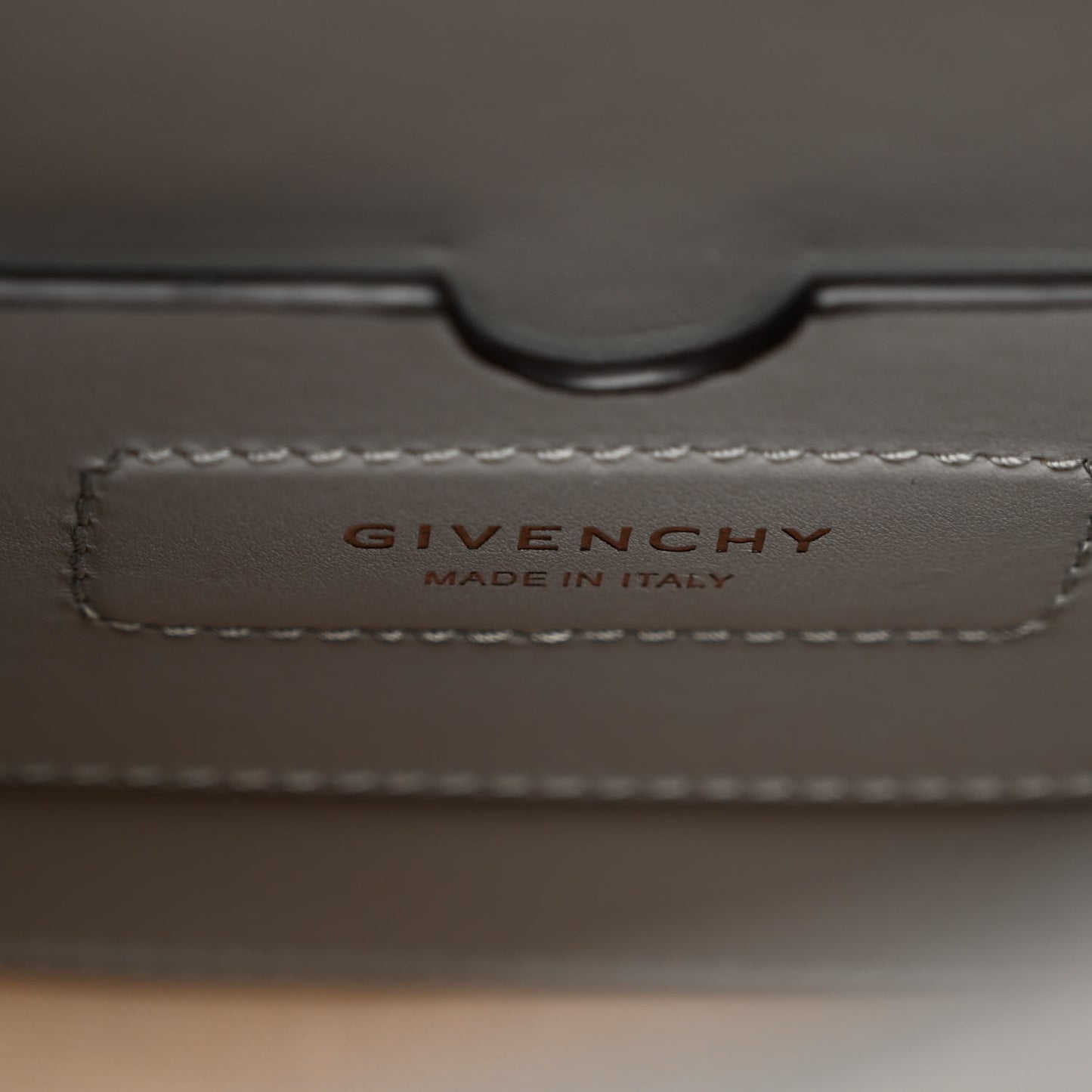 Calfskin Small Soft Antigona Pearl Grey