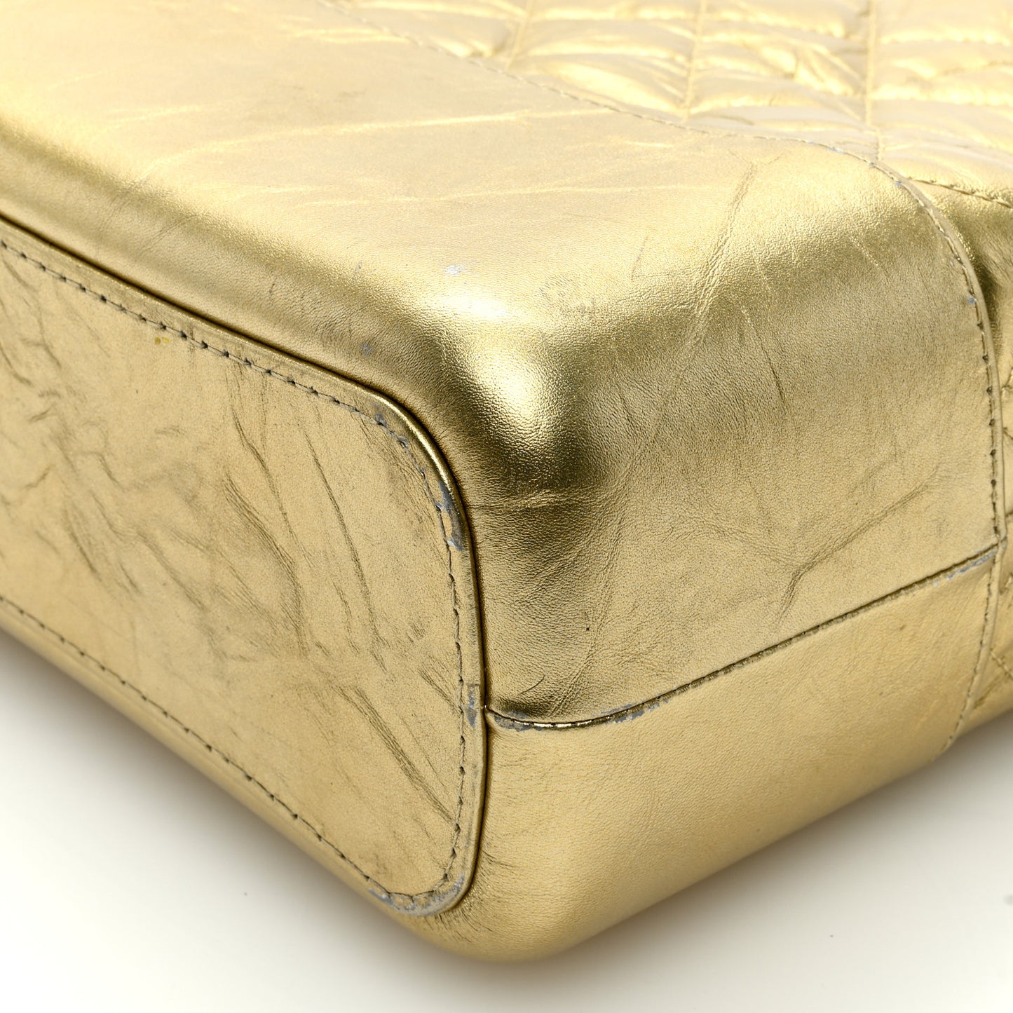 Metallic Aged Calfskin Quilted Medium Gabrielle Gold